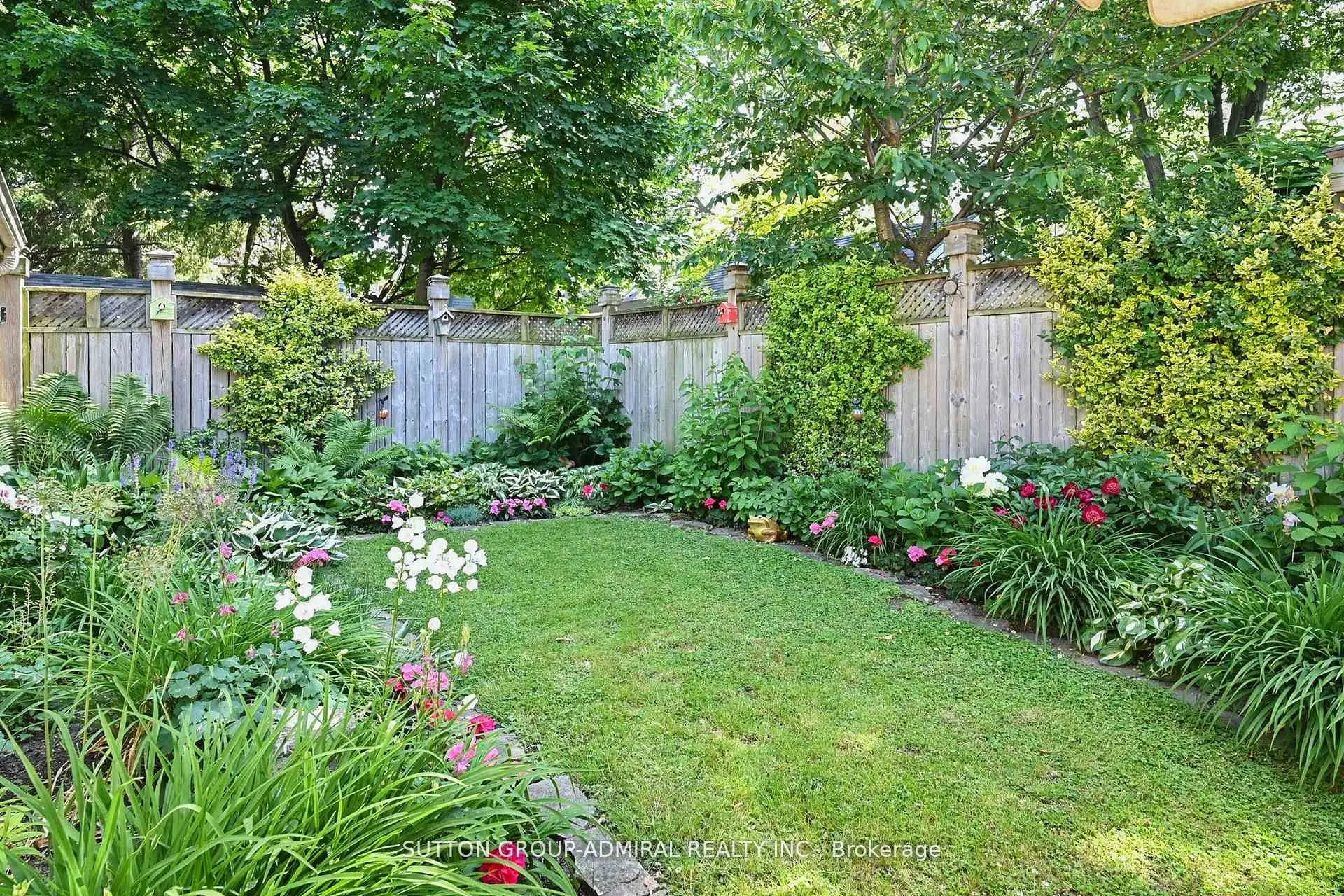 1 Valleyview Gardens