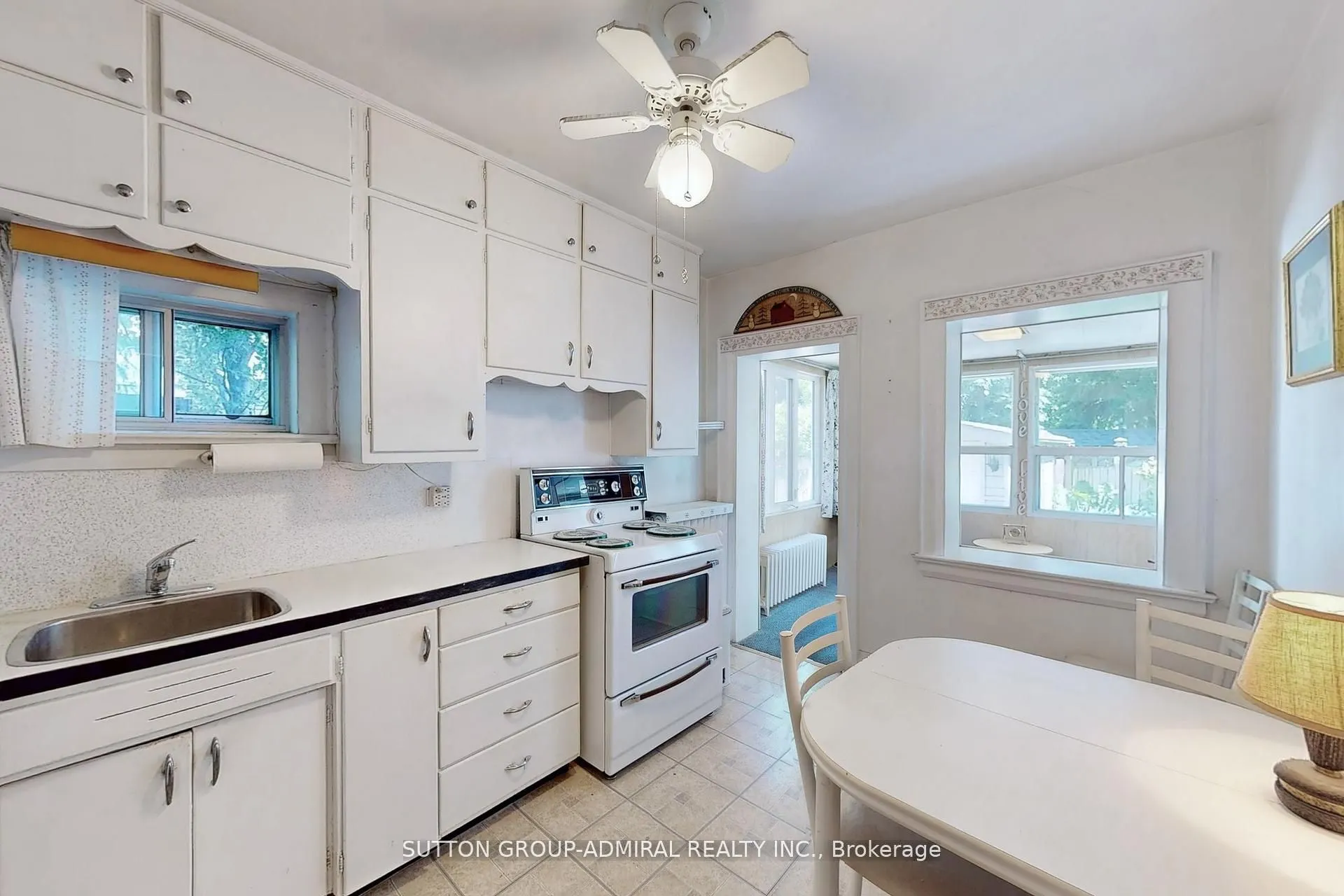 1 Valleyview Gardens