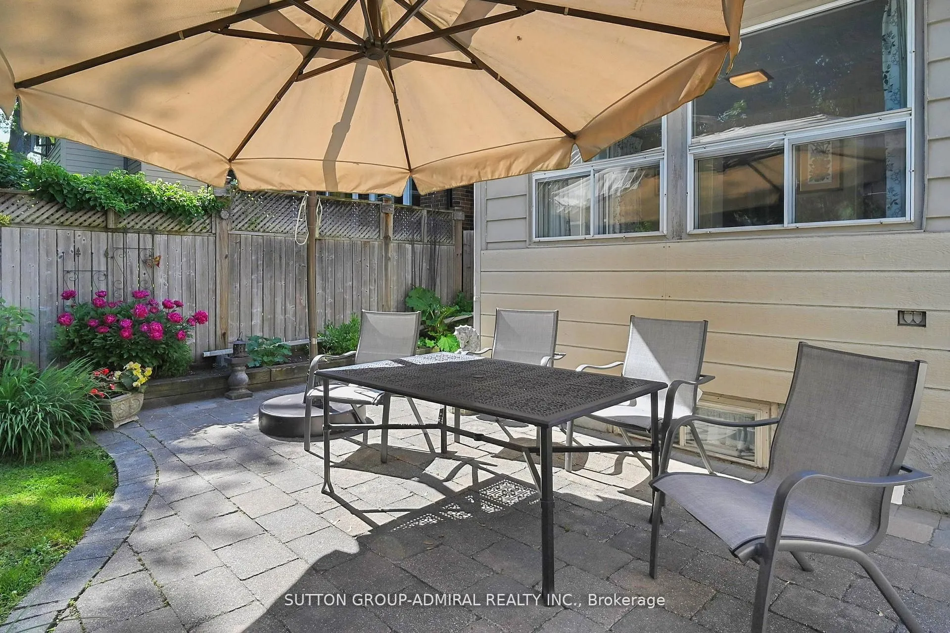 1 Valleyview Gardens