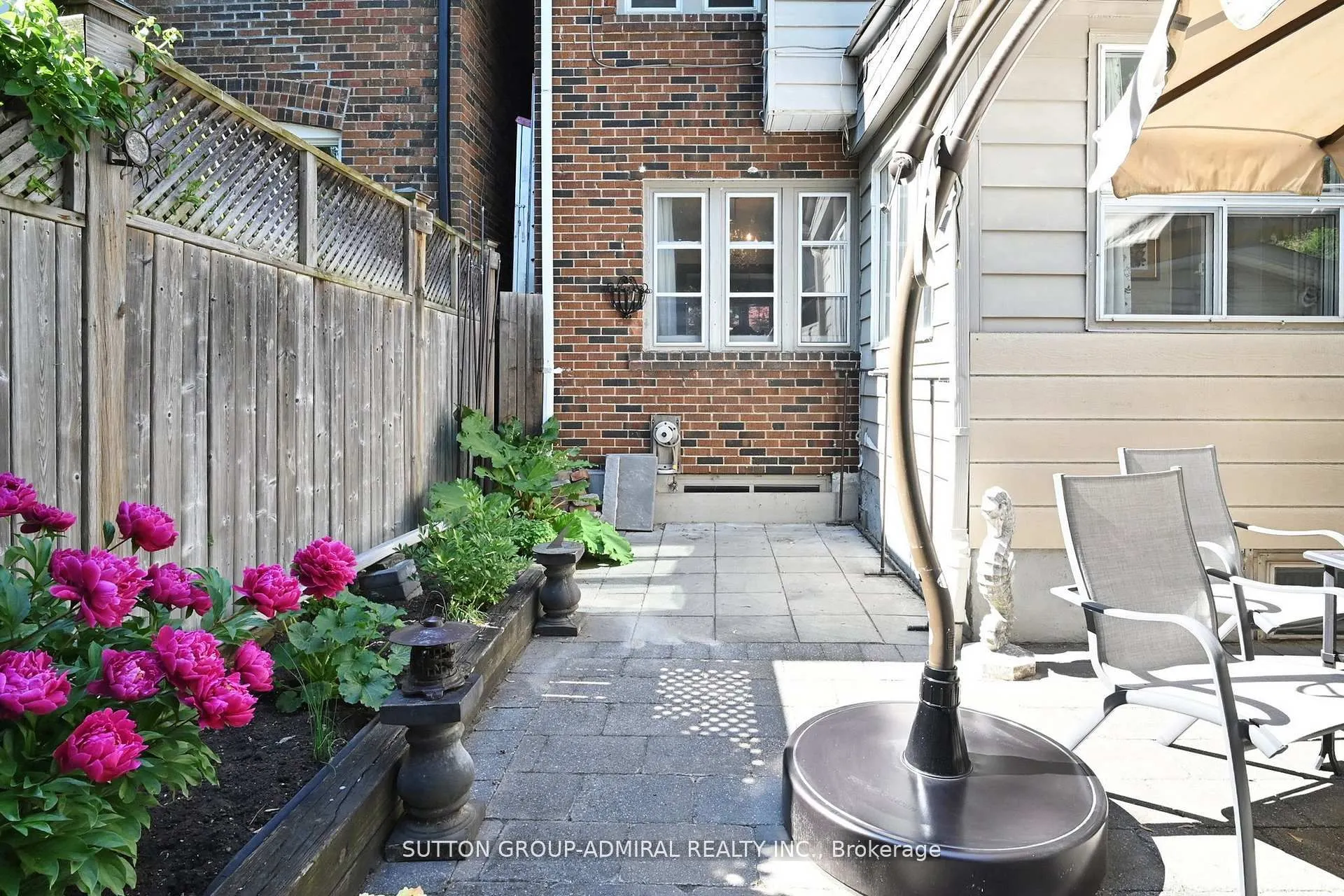 1 Valleyview Gardens