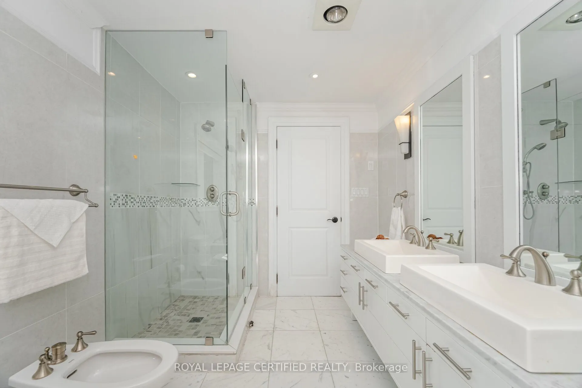 2197 Courrier Lane