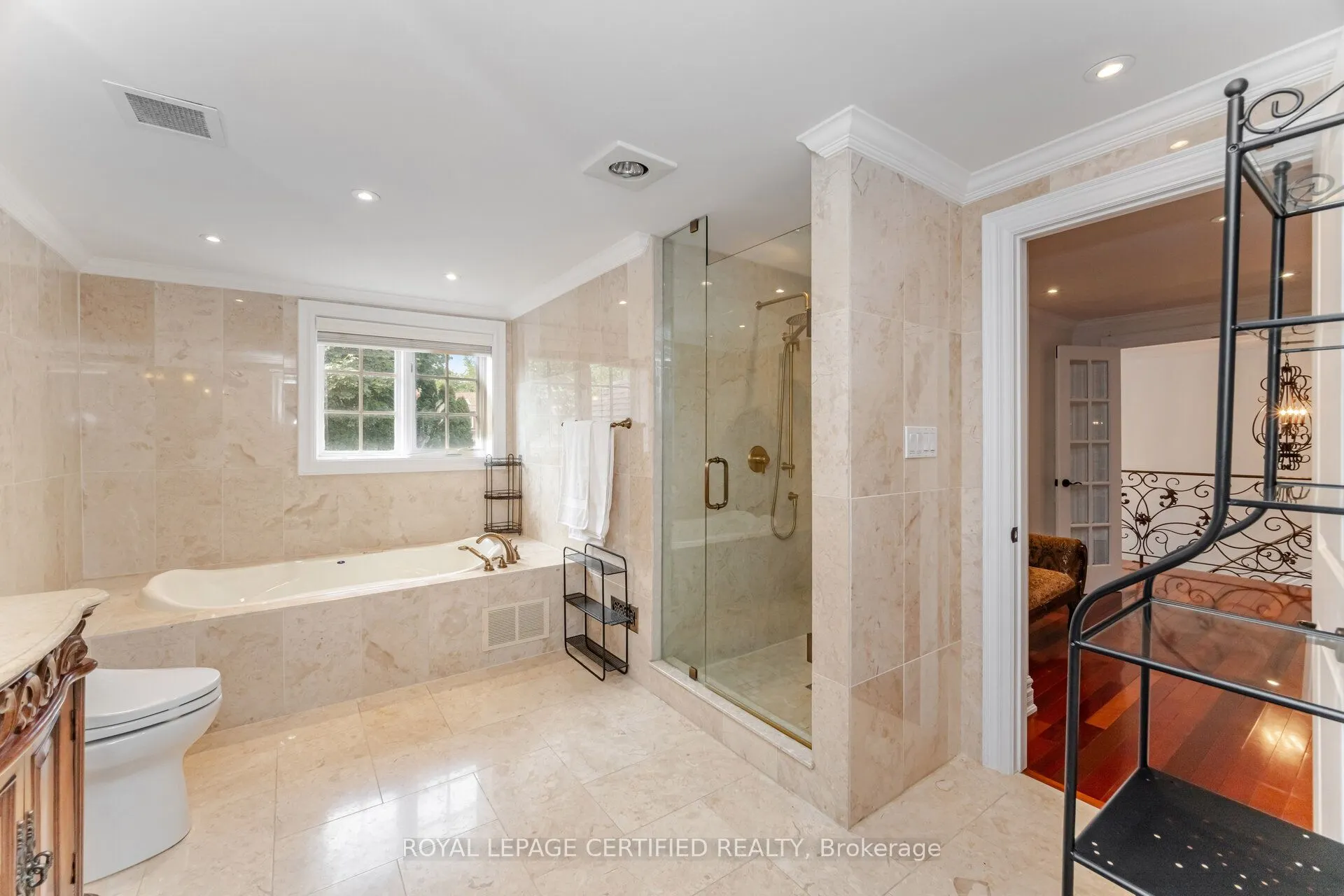 2197 Courrier Lane