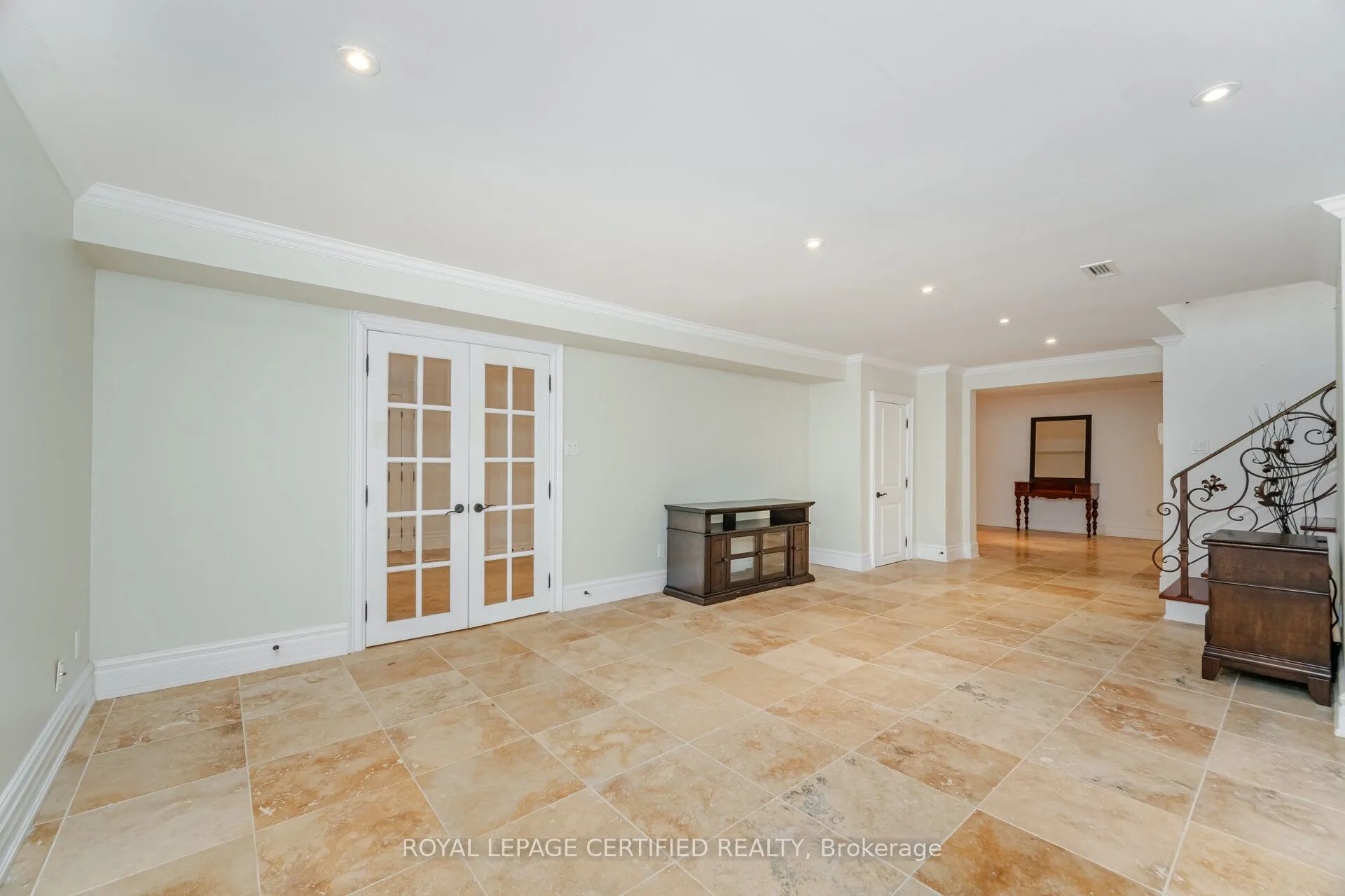 2197 Courrier Lane