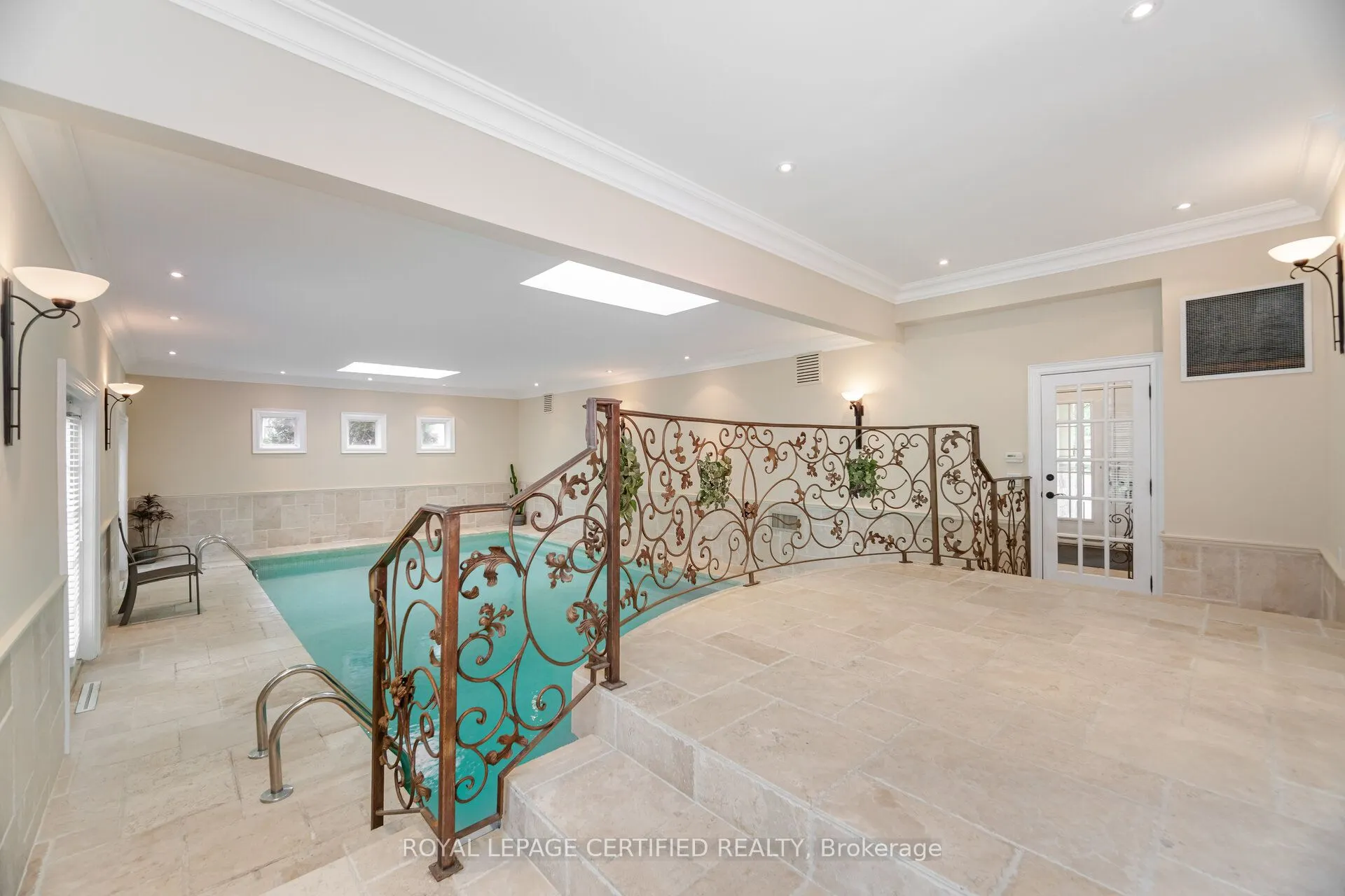 2197 Courrier Lane