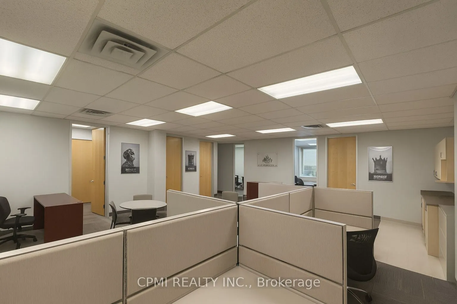 30 Eglinton Avenue Street, #760