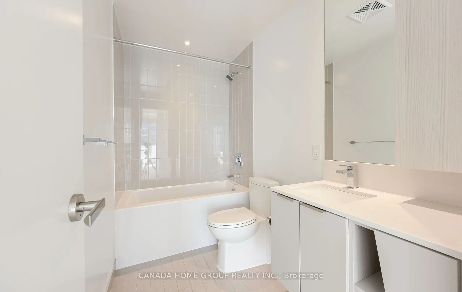 3900 Confederation Parkway, #5905