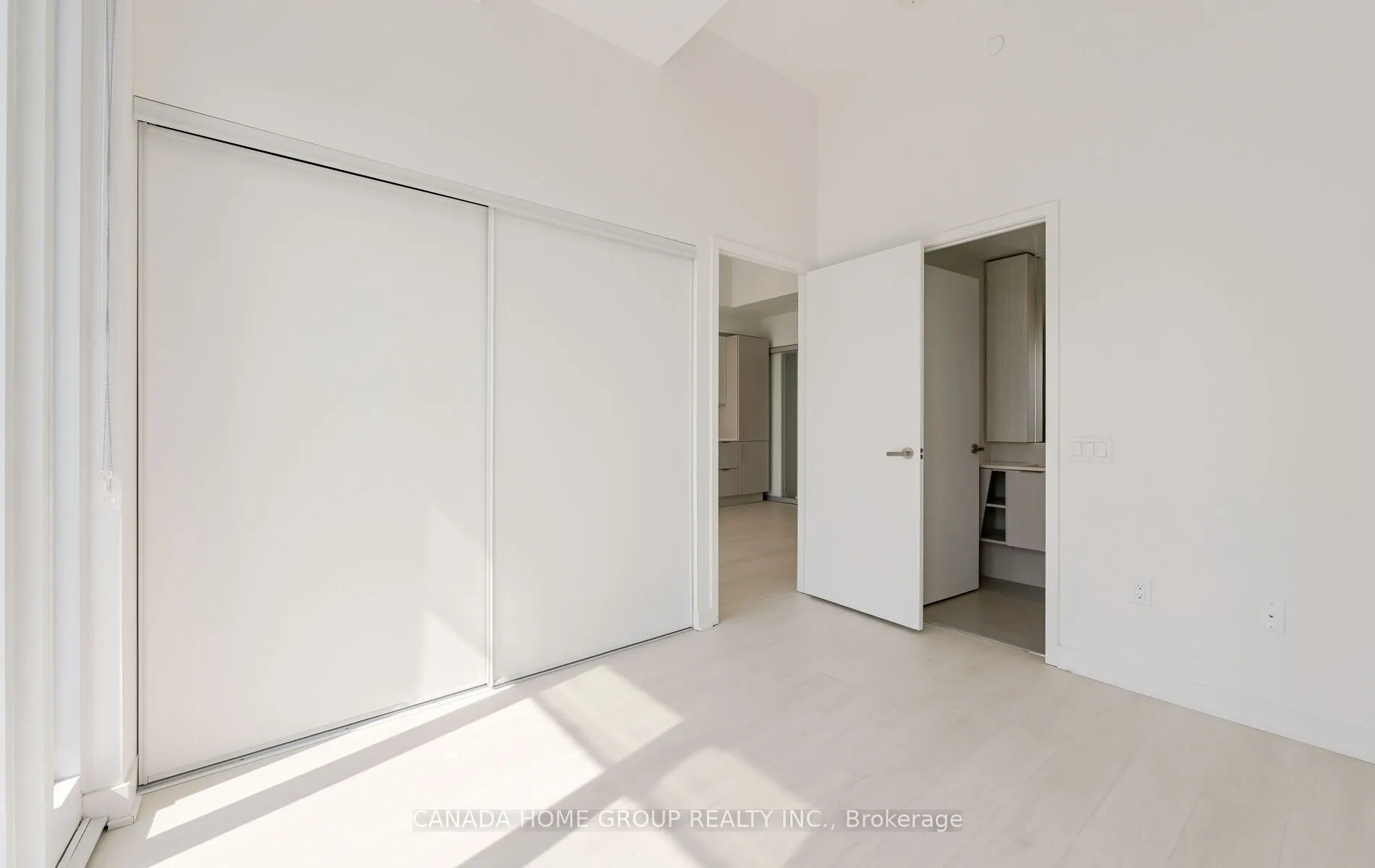 3900 Confederation Parkway, #5905