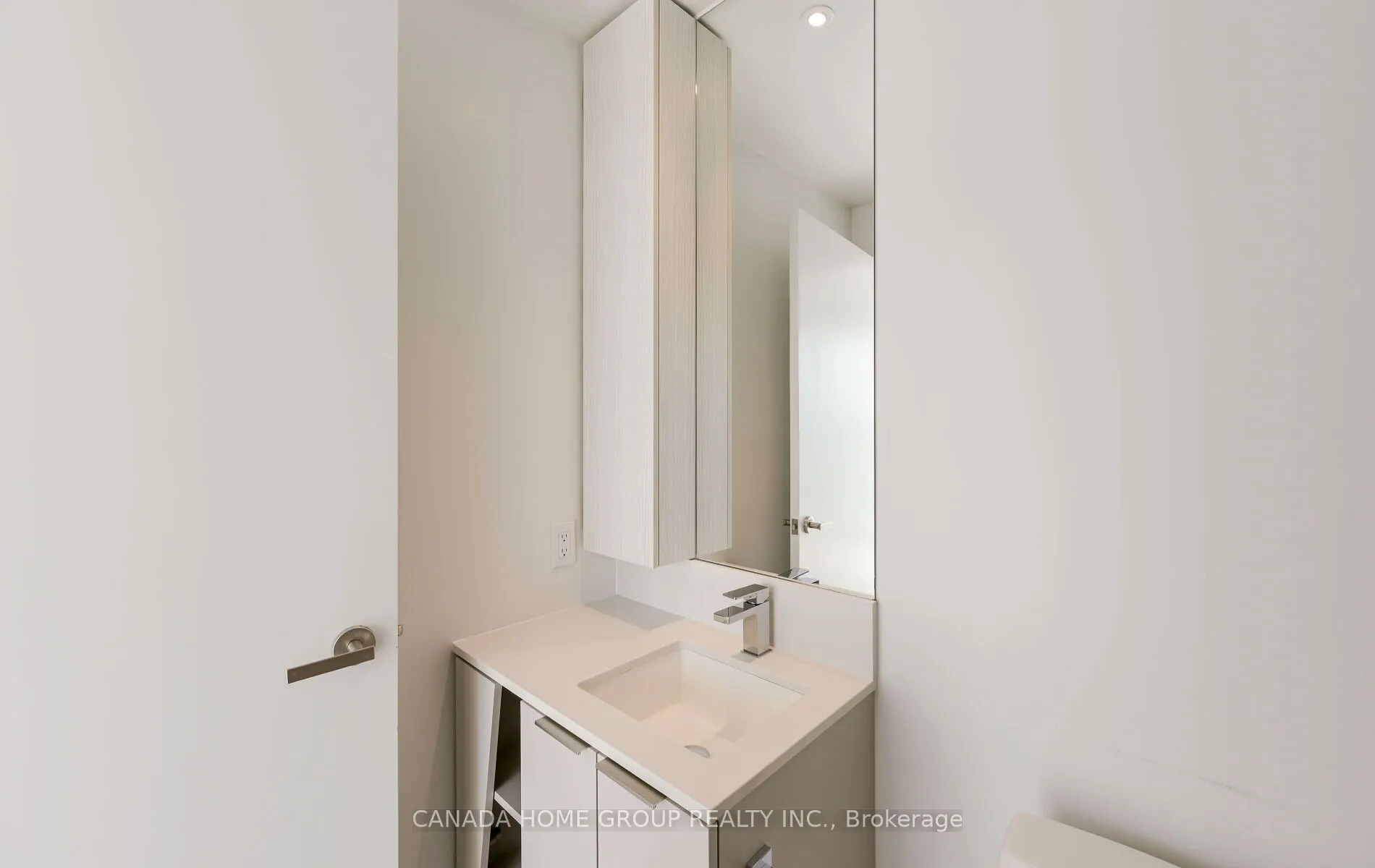 3900 Confederation Parkway, #5905
