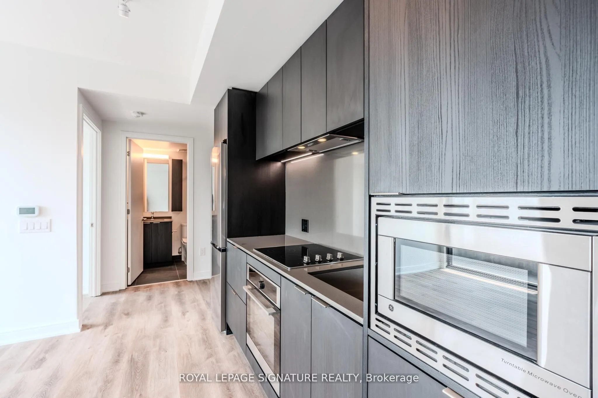 3009 Novar Road, #209