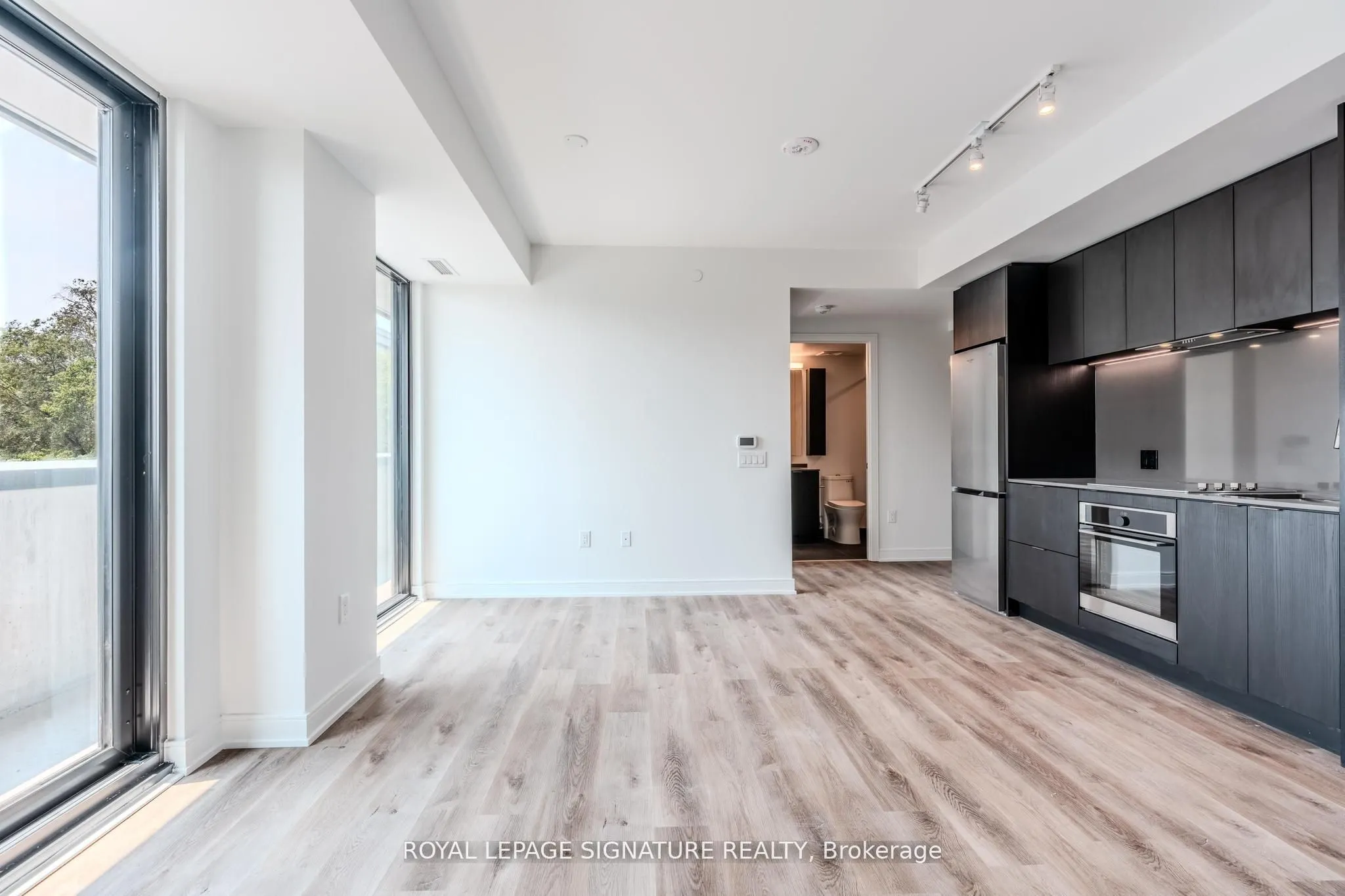 3009 Novar Road, #209