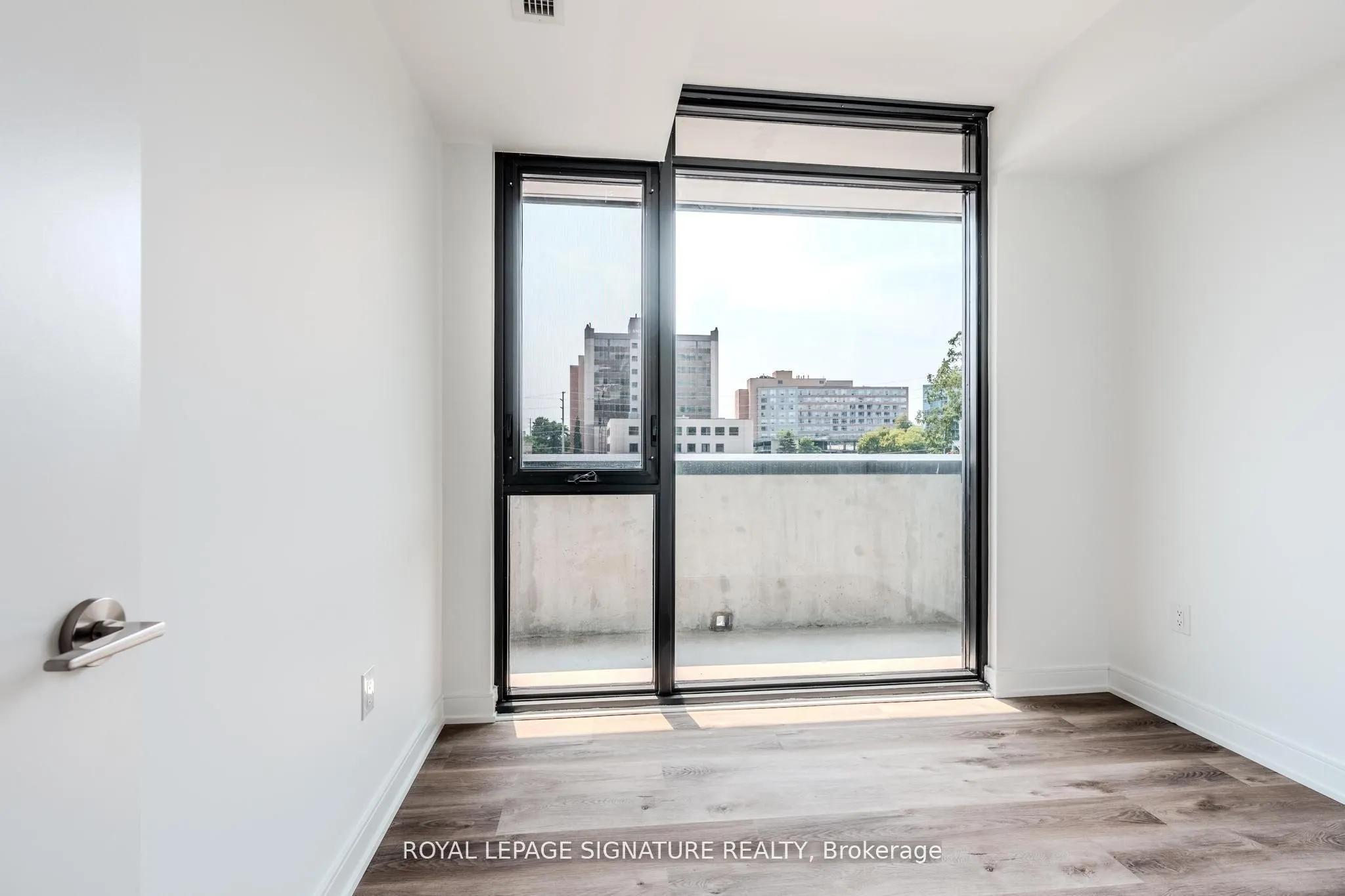 3009 Novar Road, #209