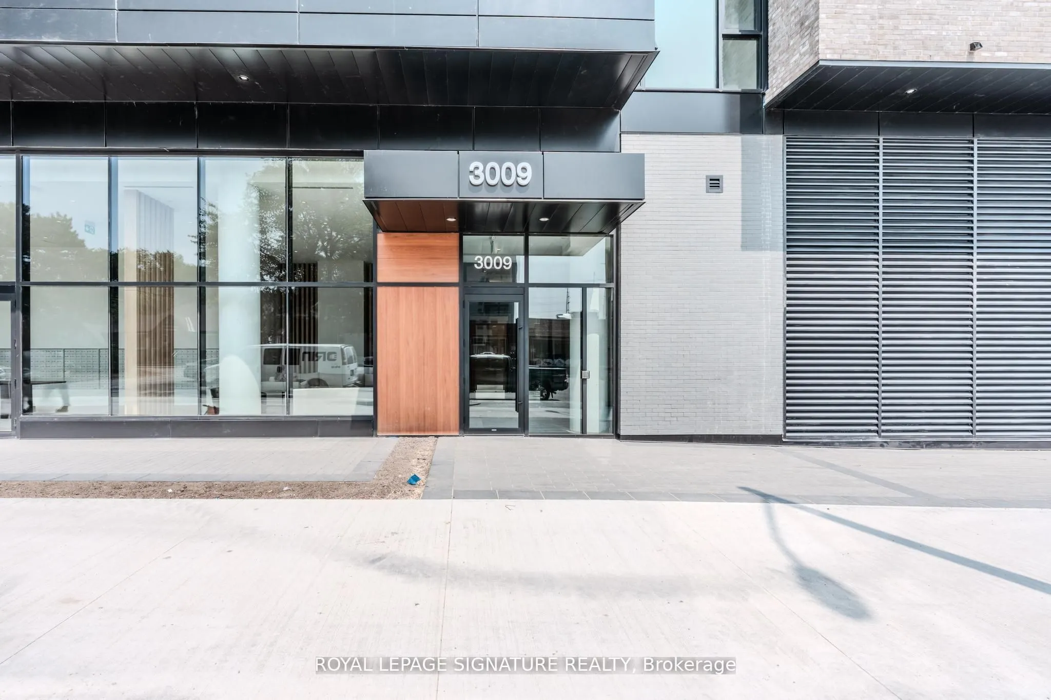 3009 Novar Road, #209