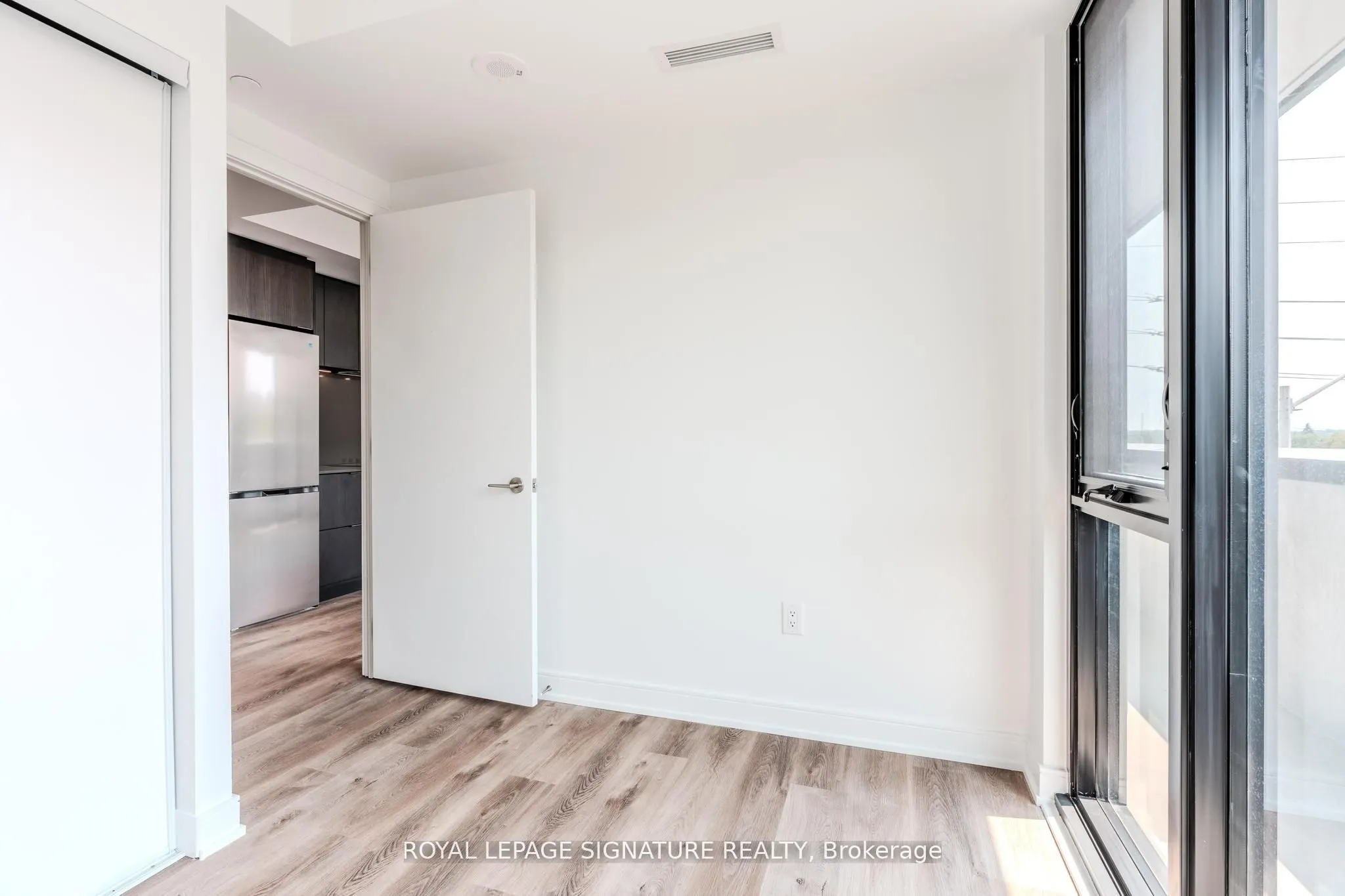 3009 Novar Road, #209