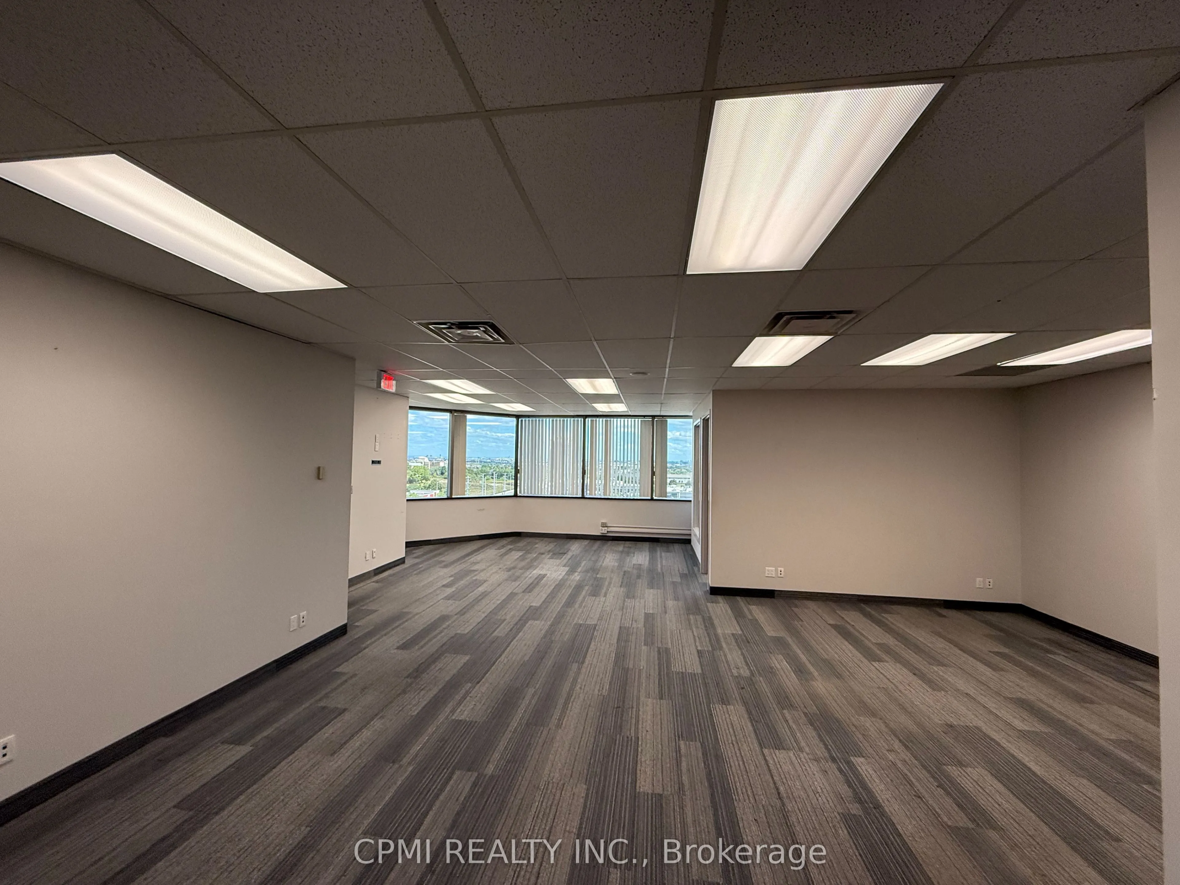 30 Eglinton Avenue Street, #812