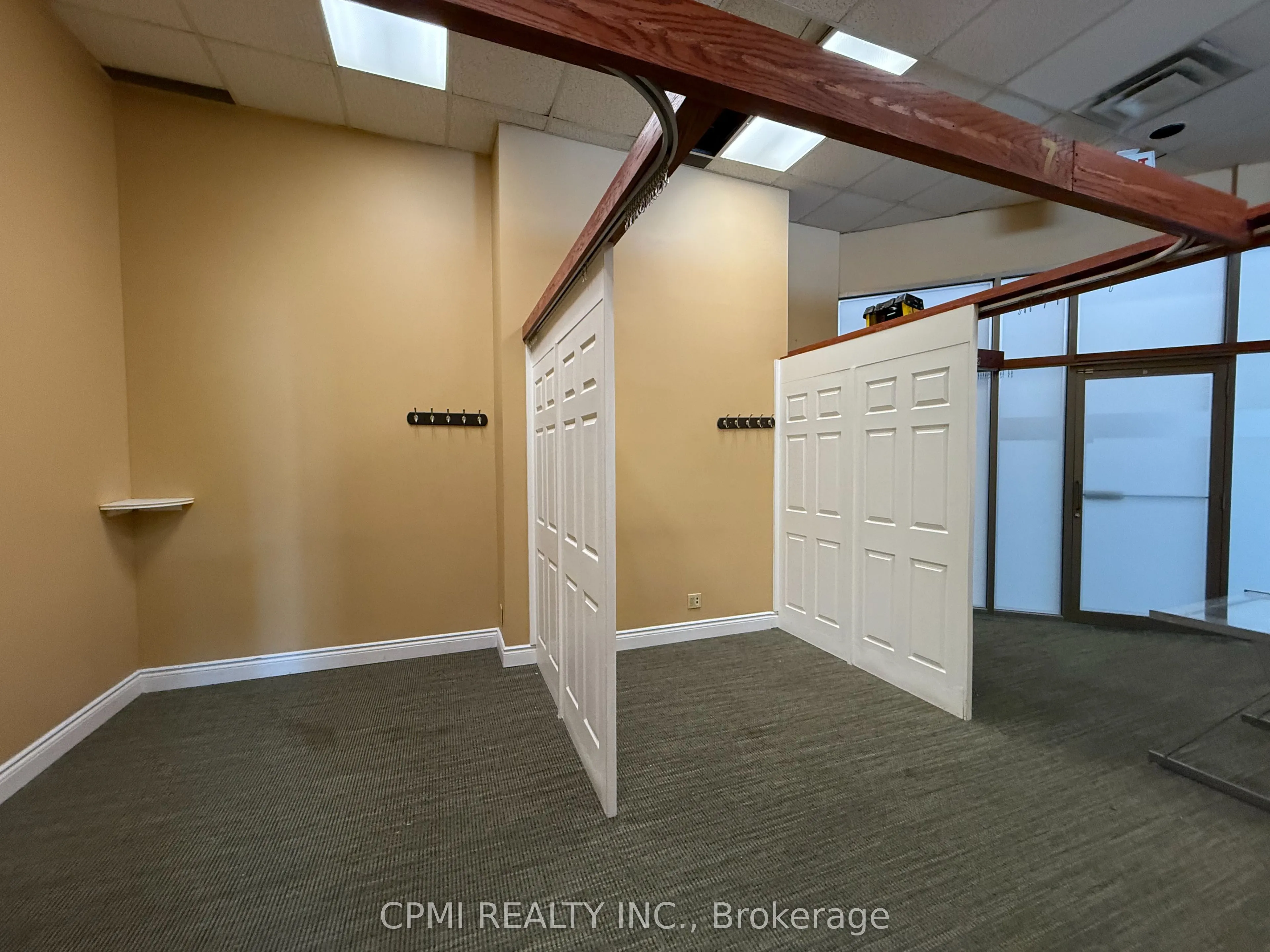 30 Eglinton Avenue Street, #21