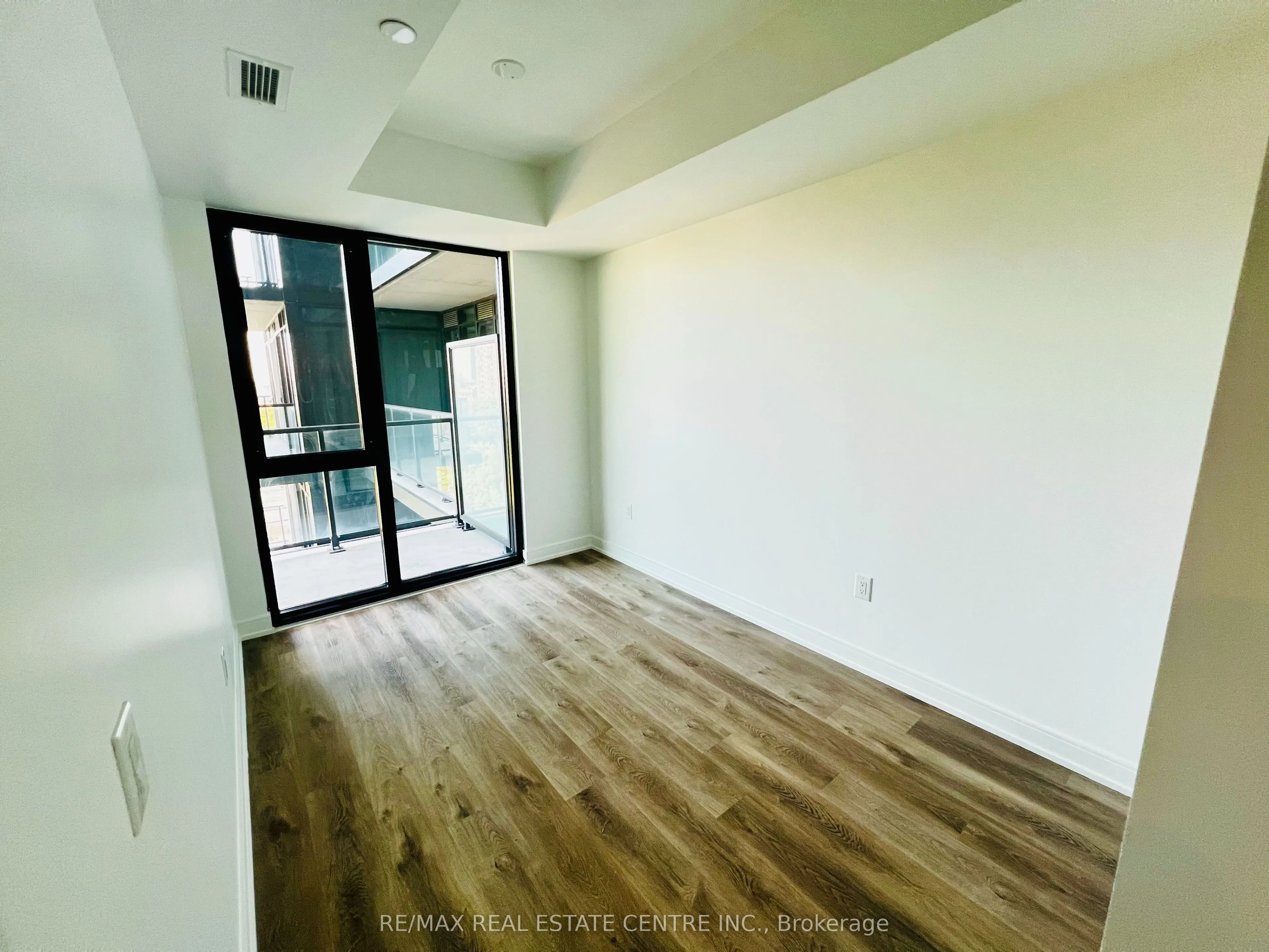 3009 Novar Road, #602