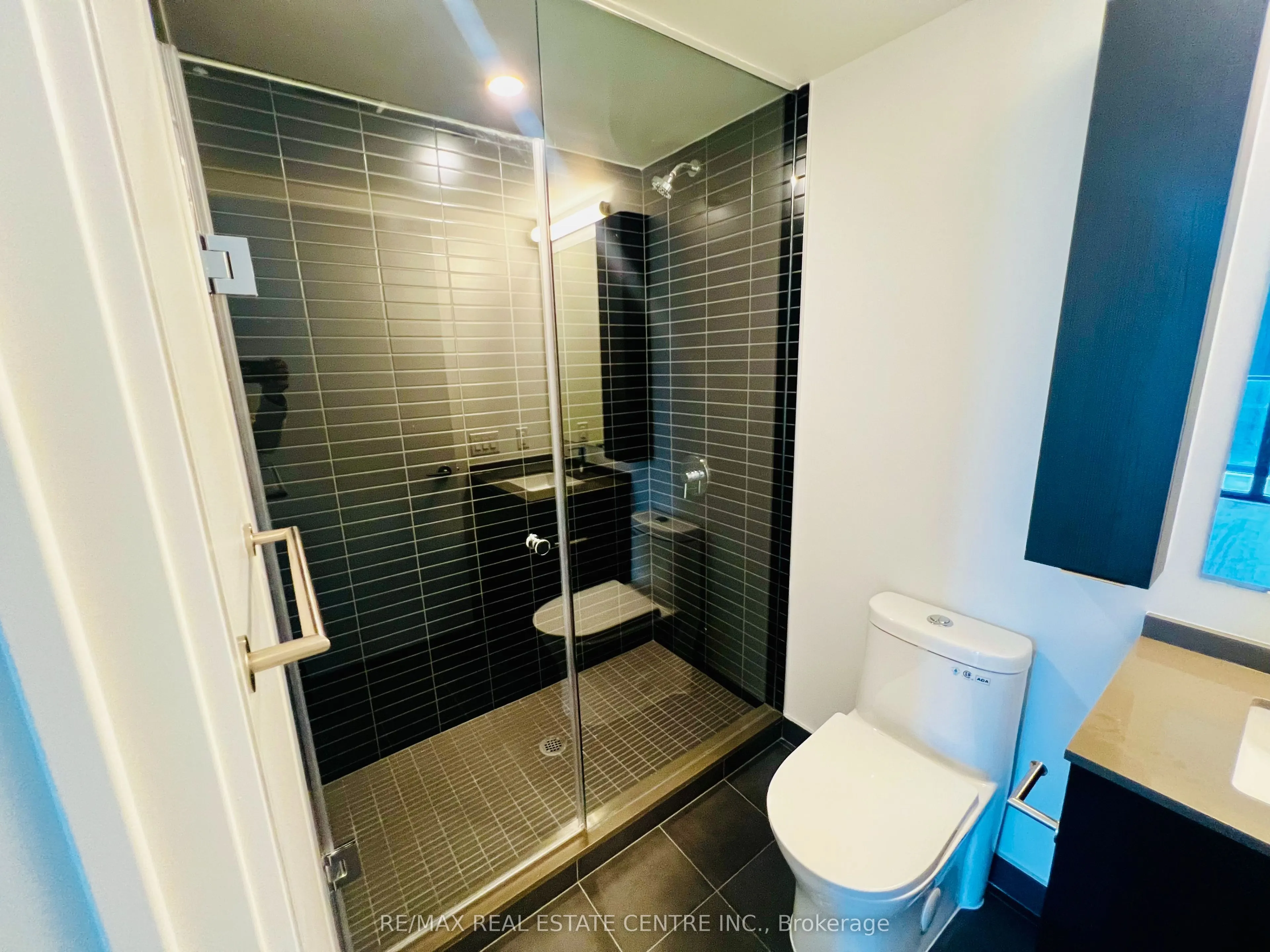 3009 Novar Road, #602