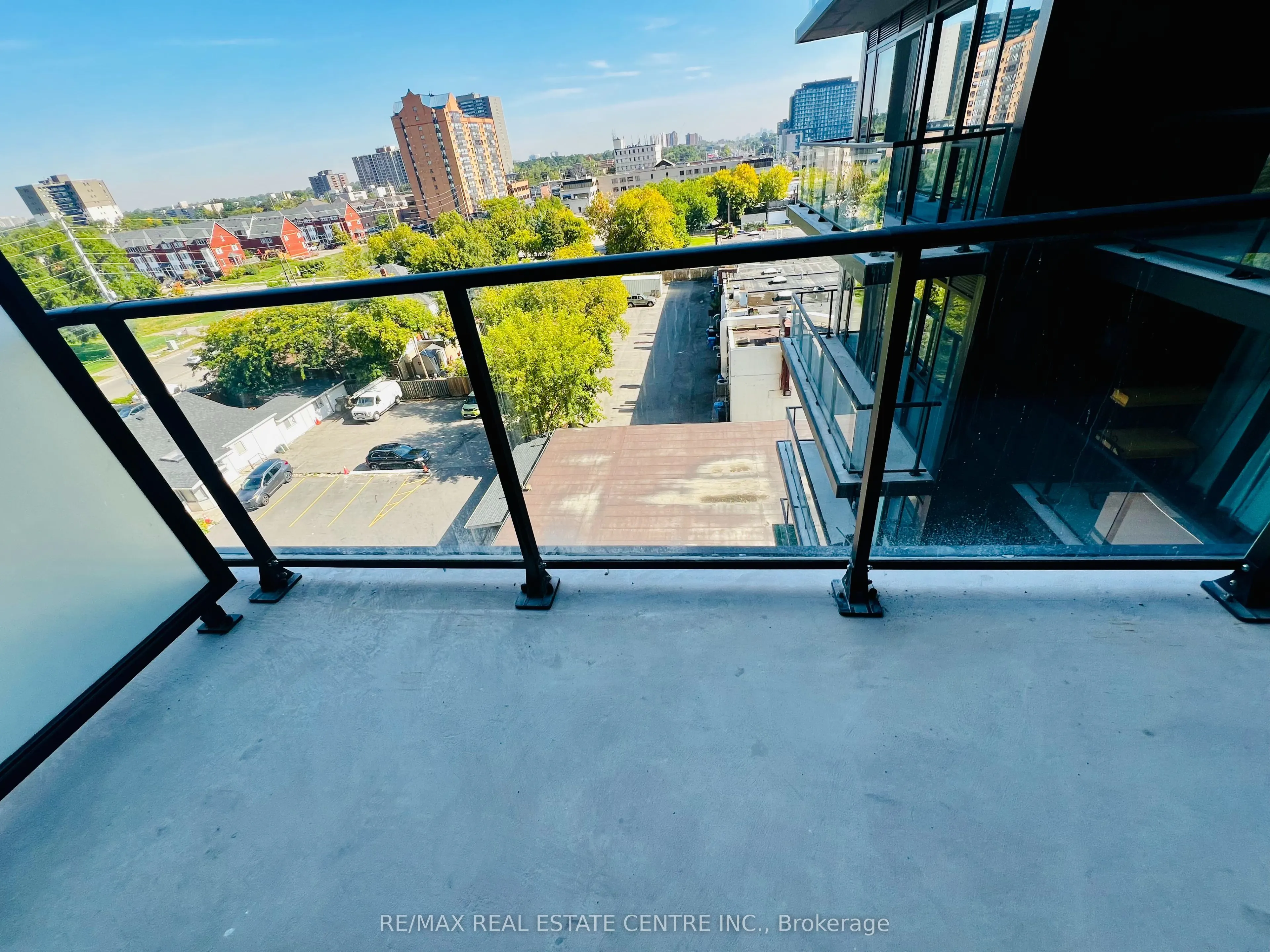 3009 Novar Road, #602