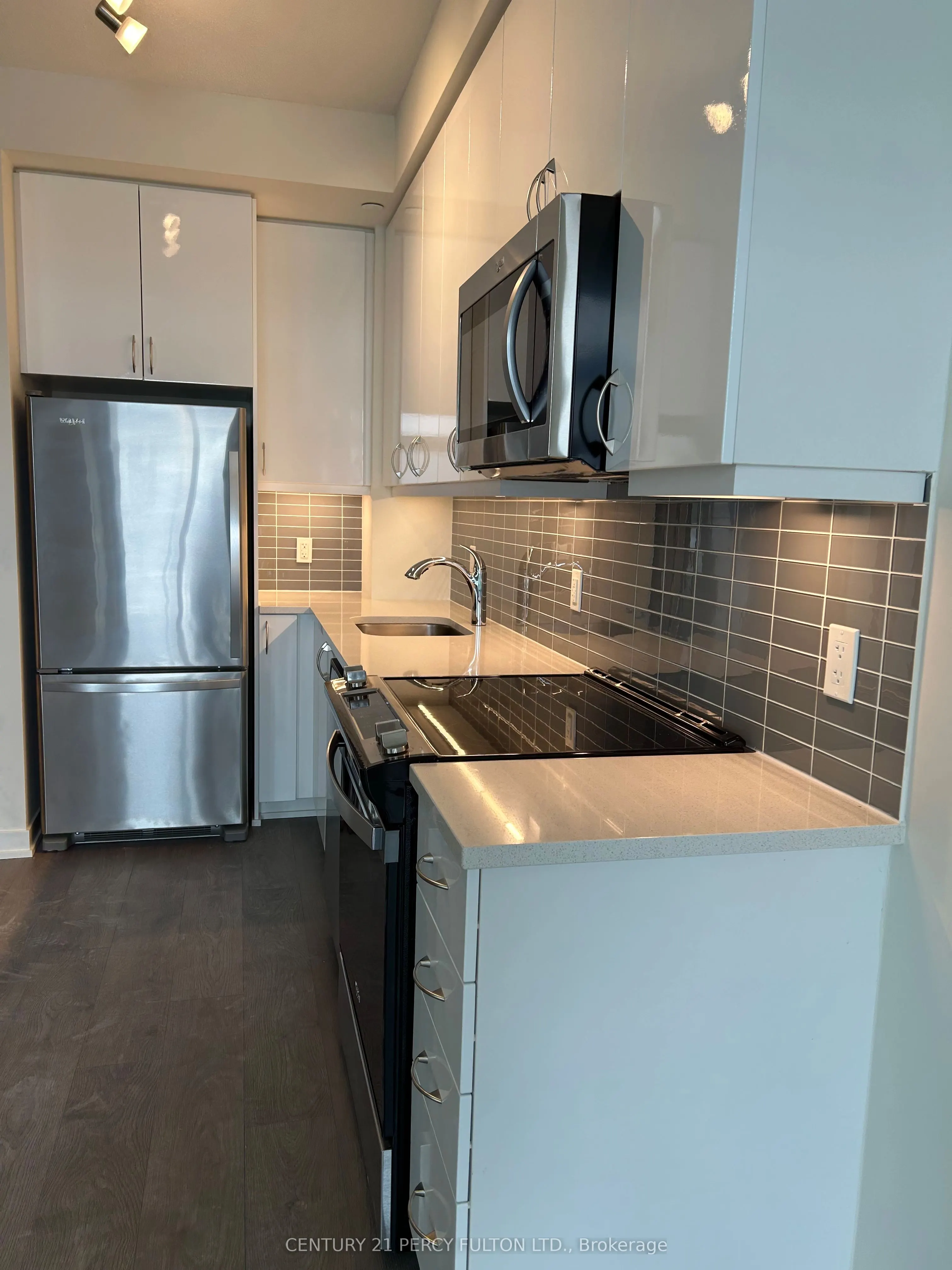 38 Annie Craig Drive, #1110