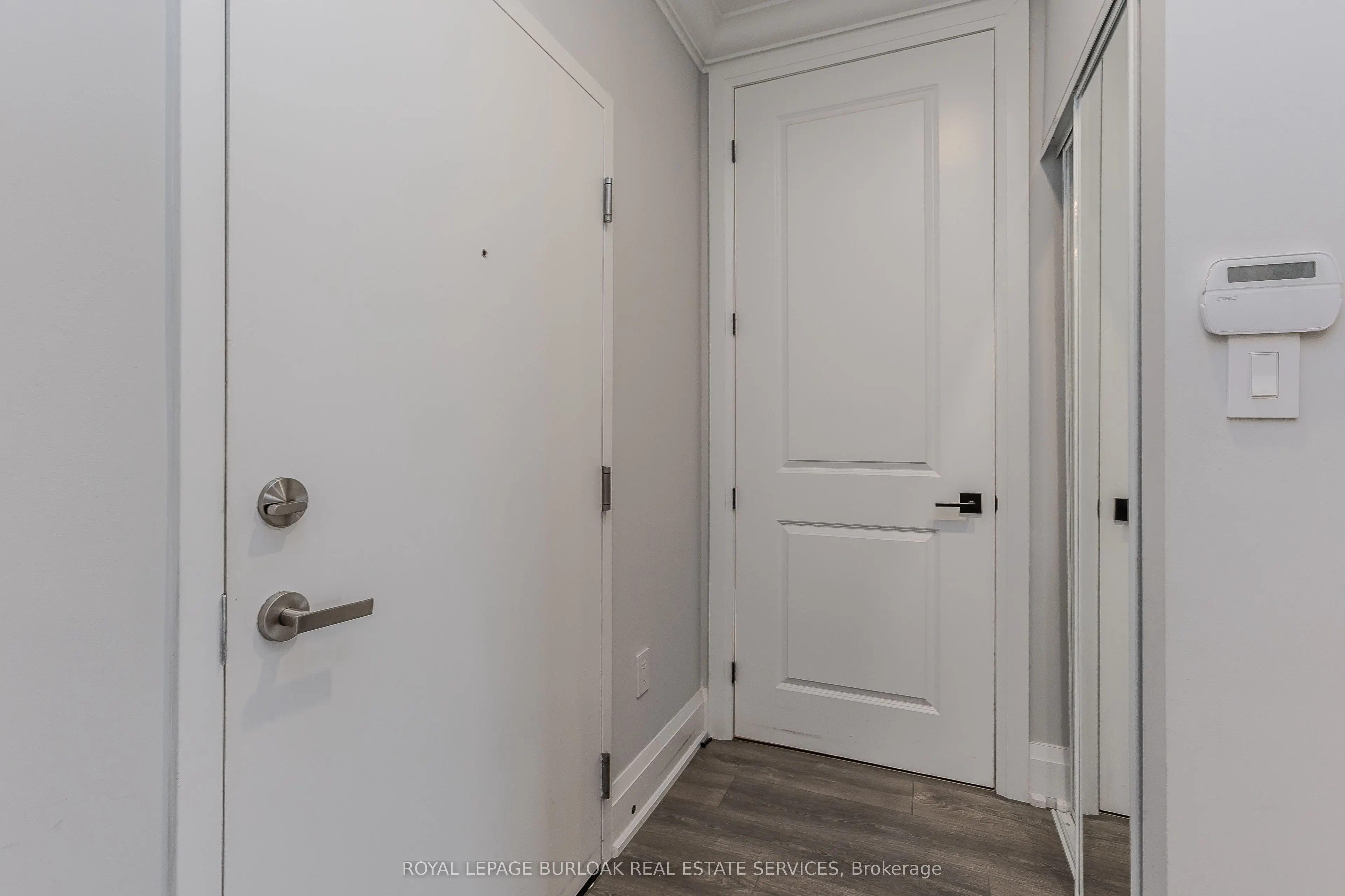 4040 Upper Middle Road, #117