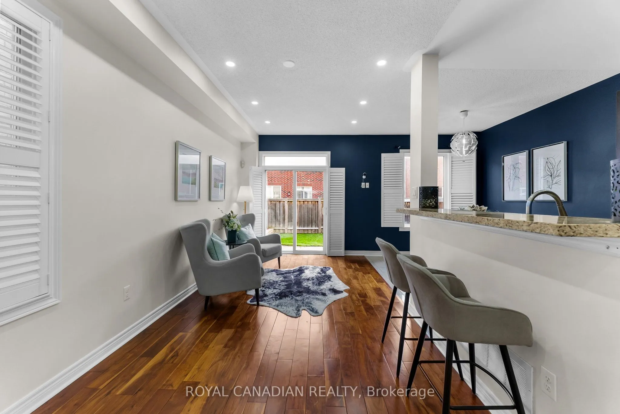 4699 Centretown Way