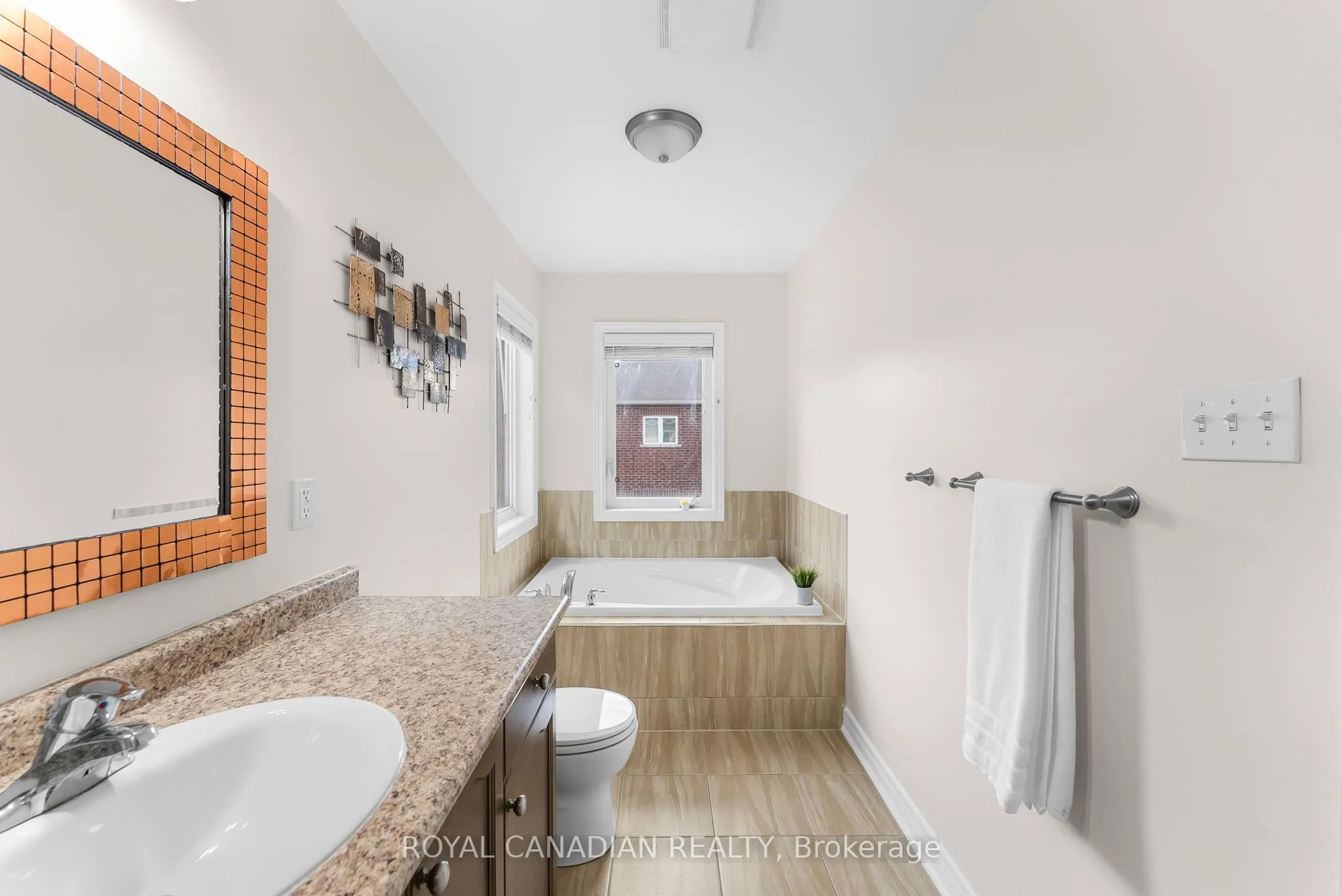 4699 Centretown Way