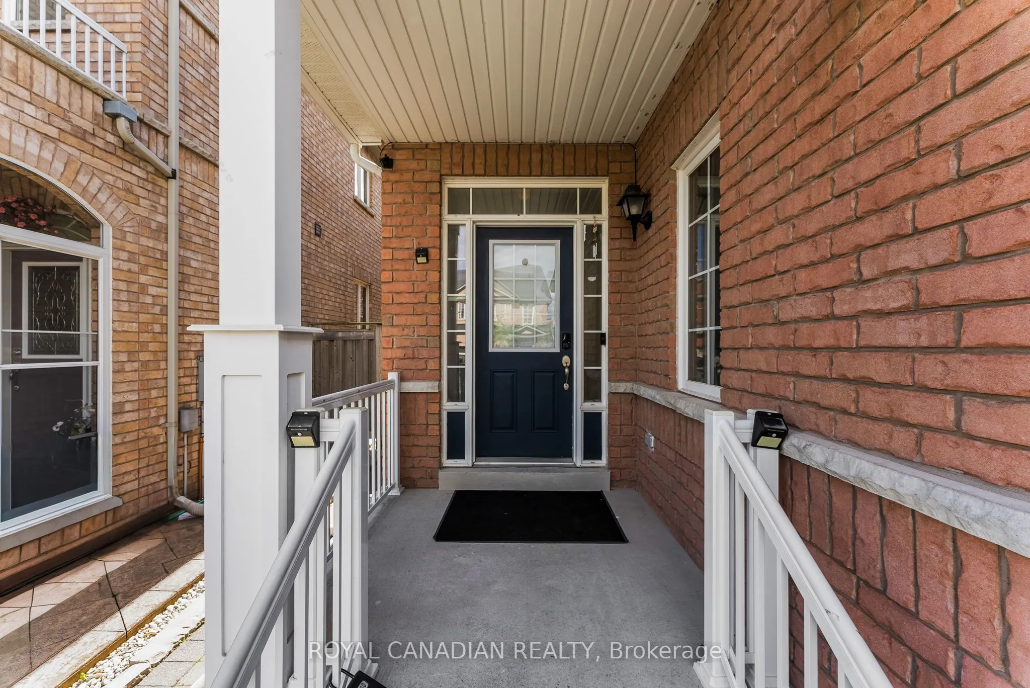 4699 Centretown Way