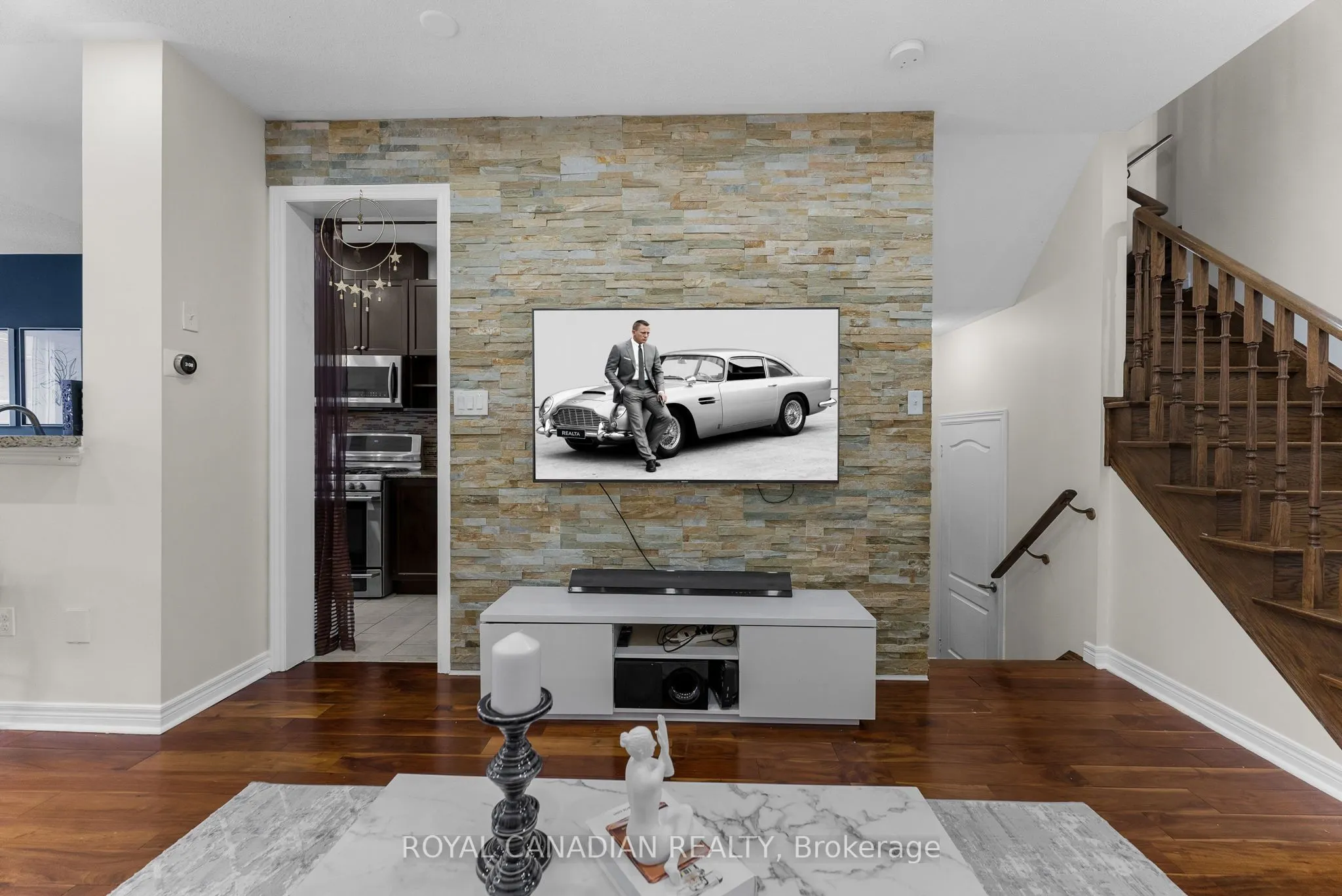 4699 Centretown Way