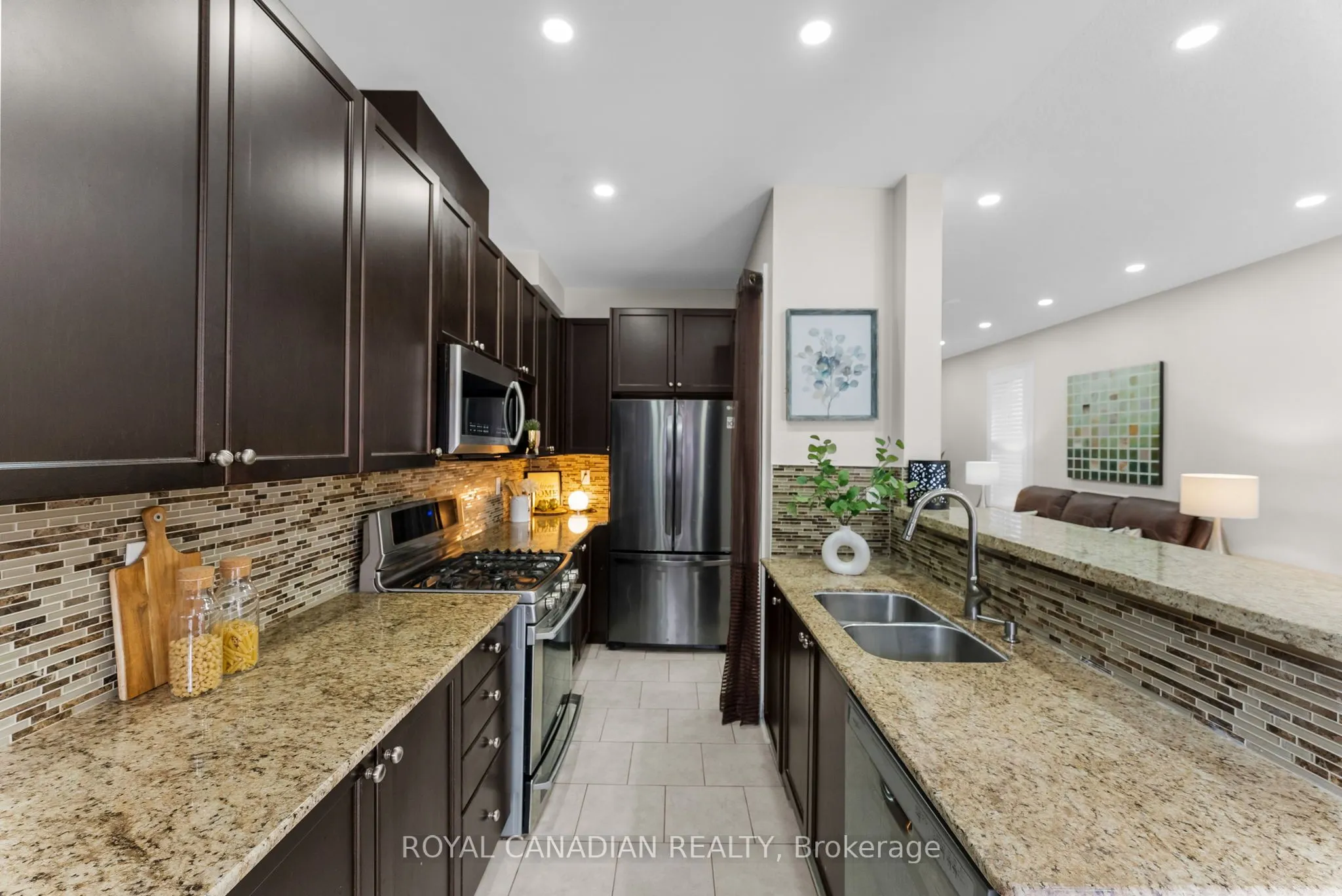 4699 Centretown Way