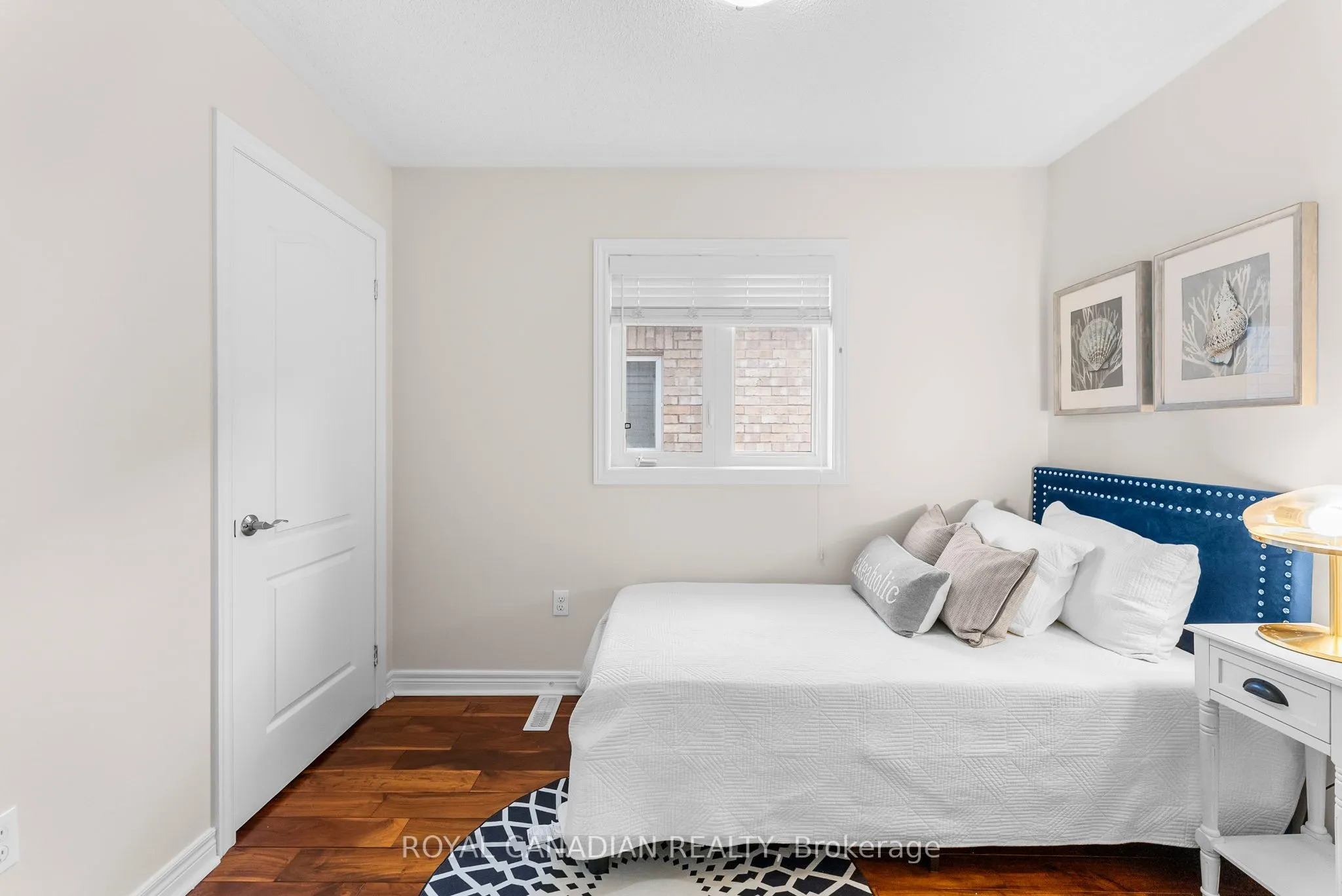 4699 Centretown Way