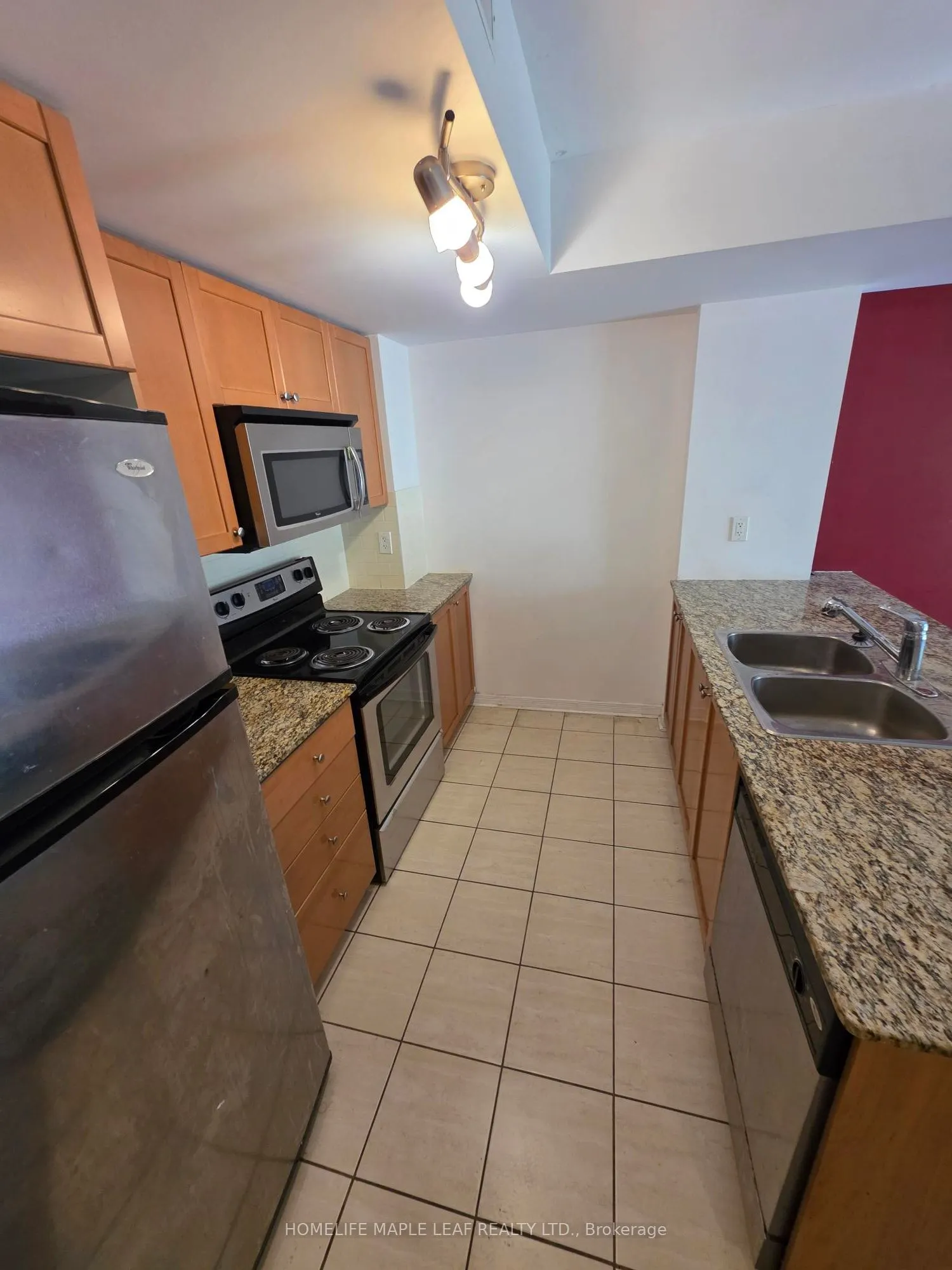 20 Foundry Avenue, #120
