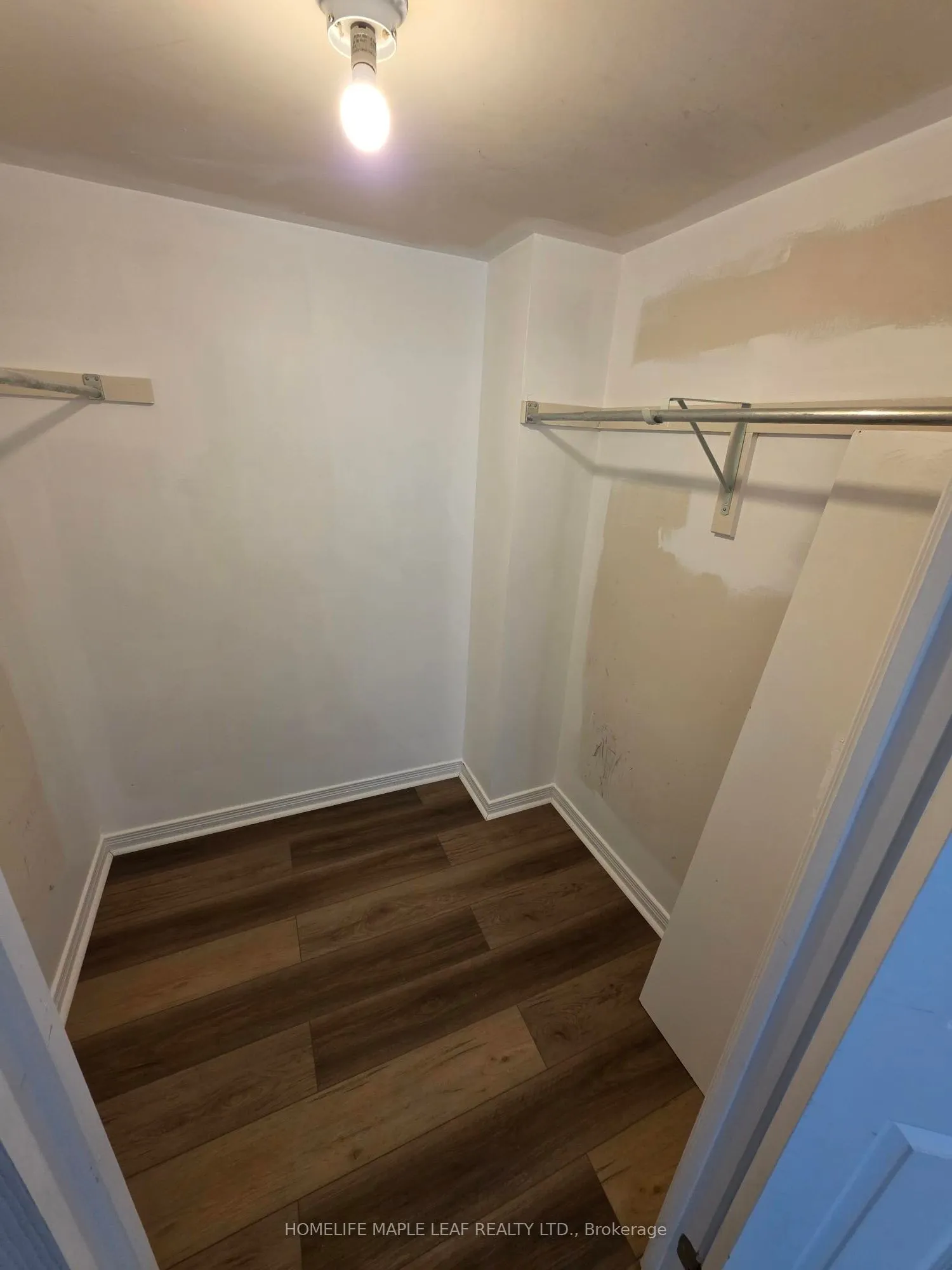 20 Foundry Avenue, #120