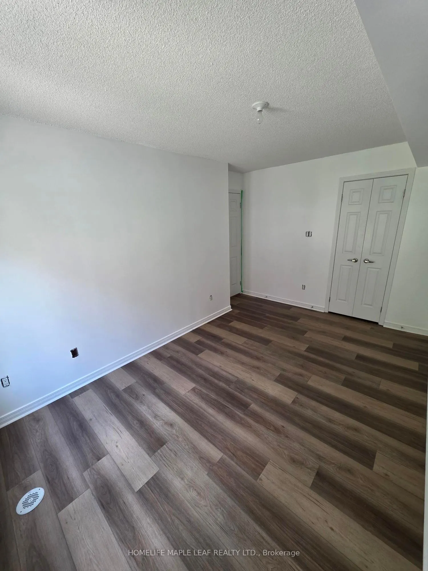 20 Foundry Avenue, #120