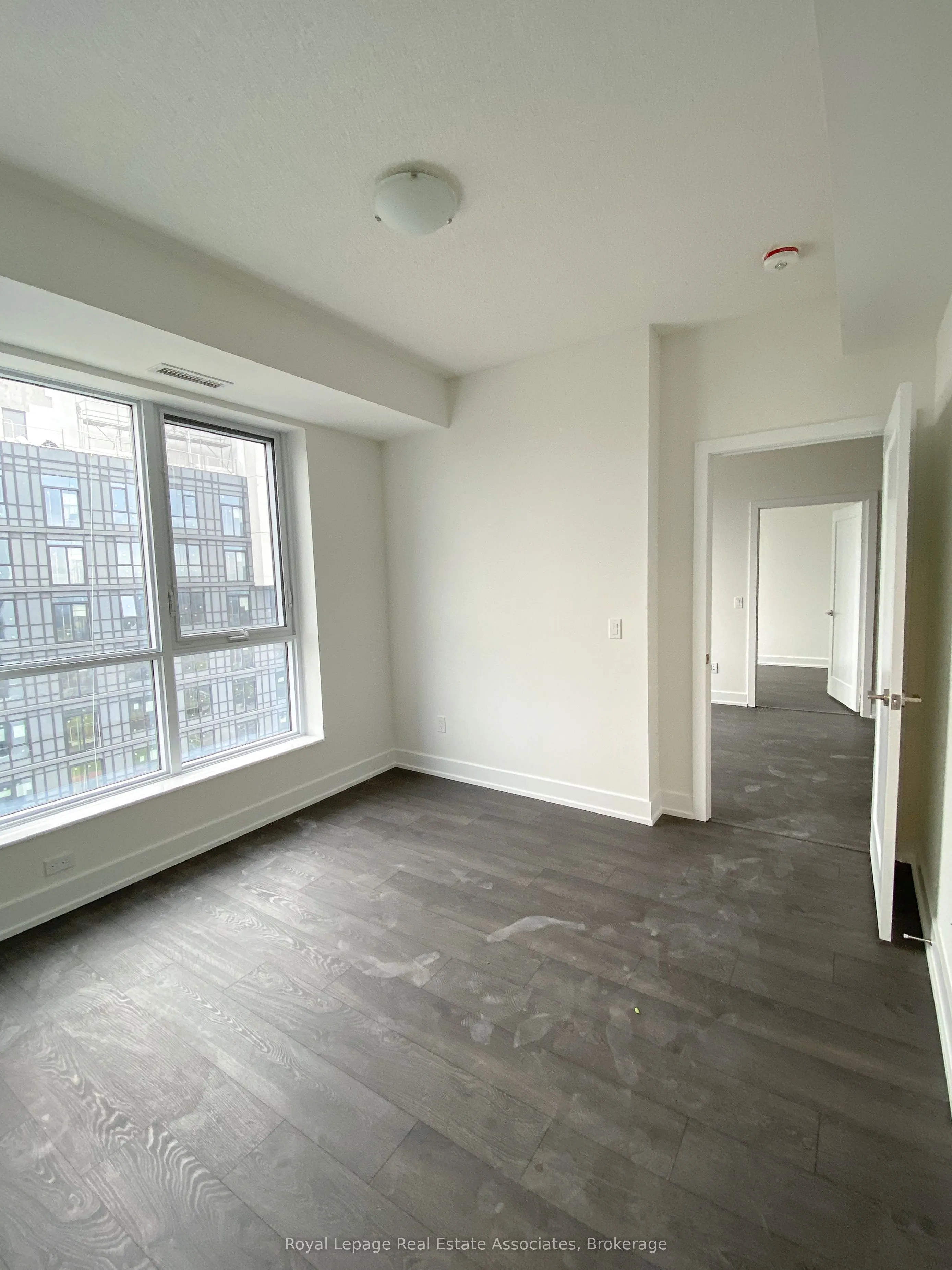 7 Mabelle Avenue, #3101