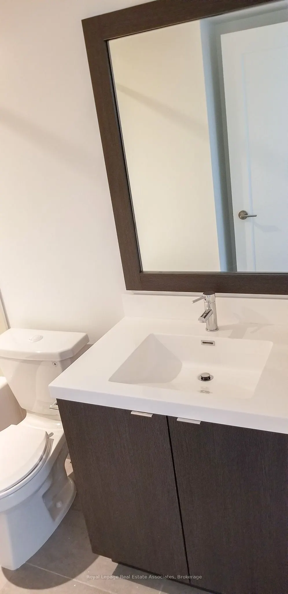 9 Mabelle Avenue, #315