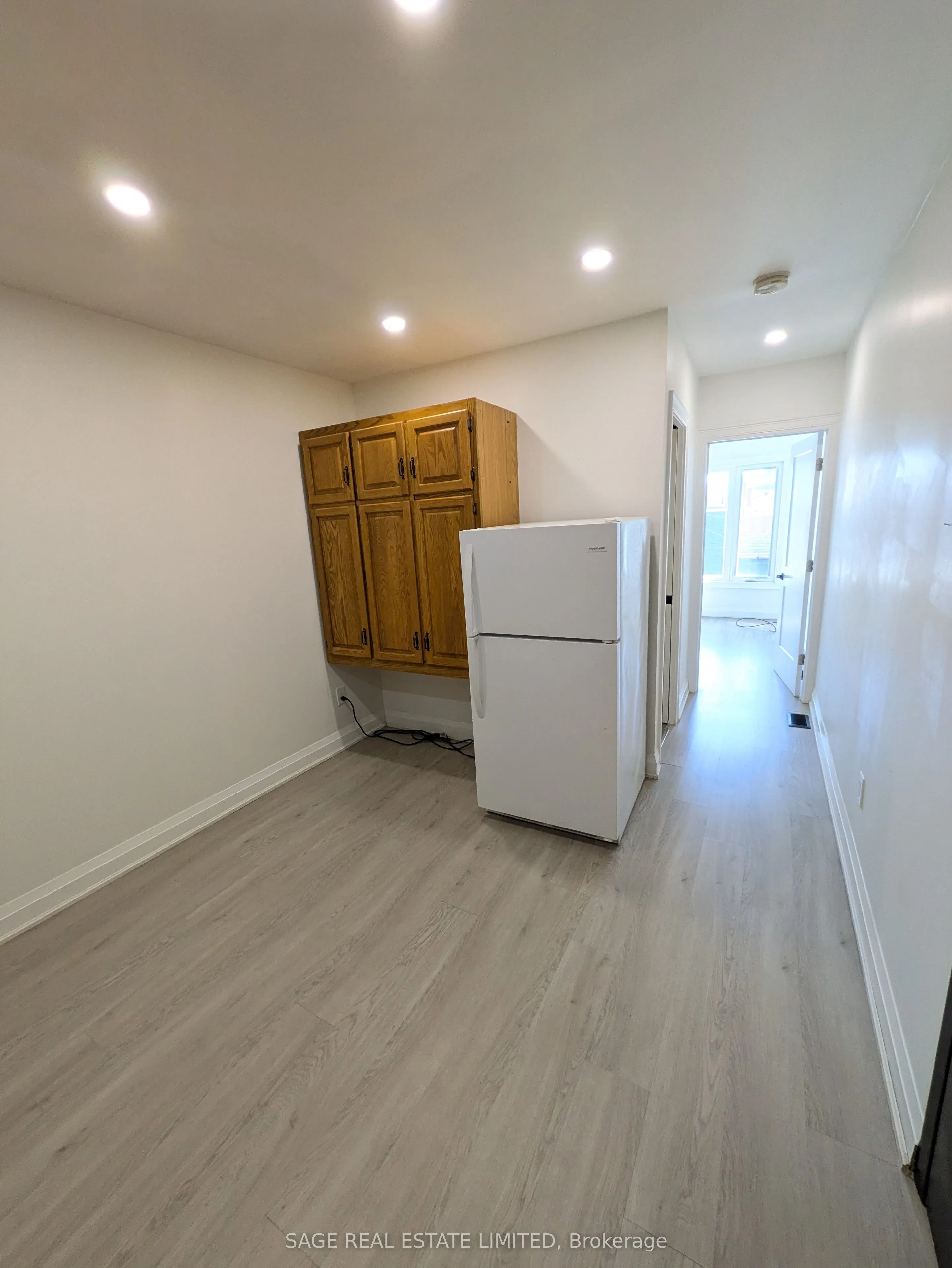 1865 Davenport Road, #2