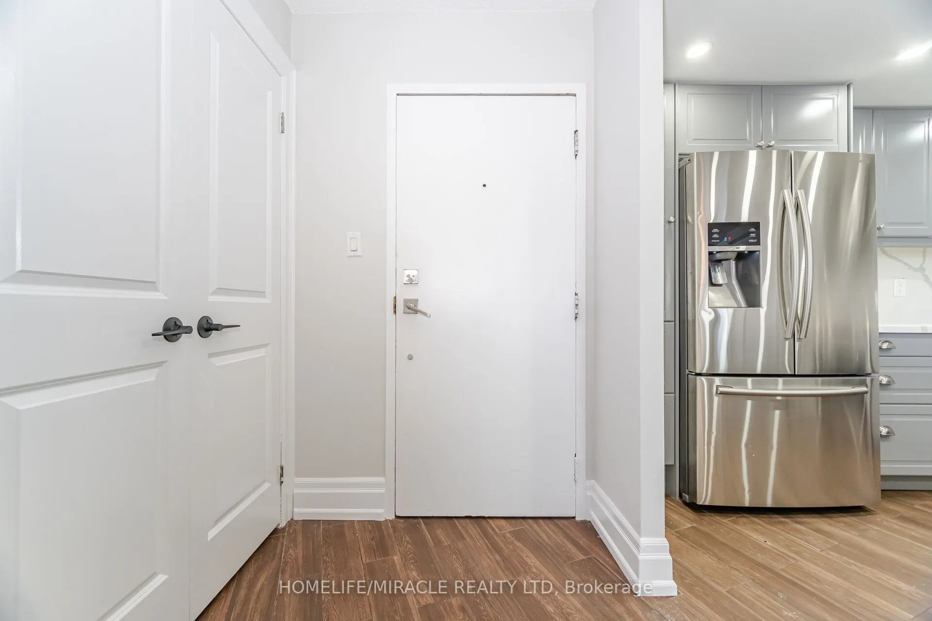 234 Albion Road, #1408