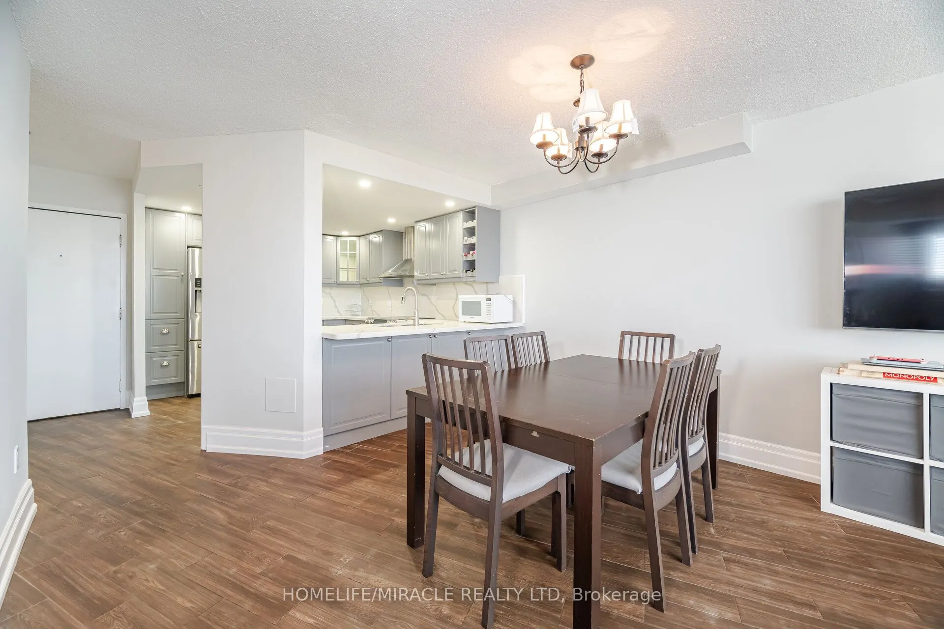 234 Albion Road, #1408
