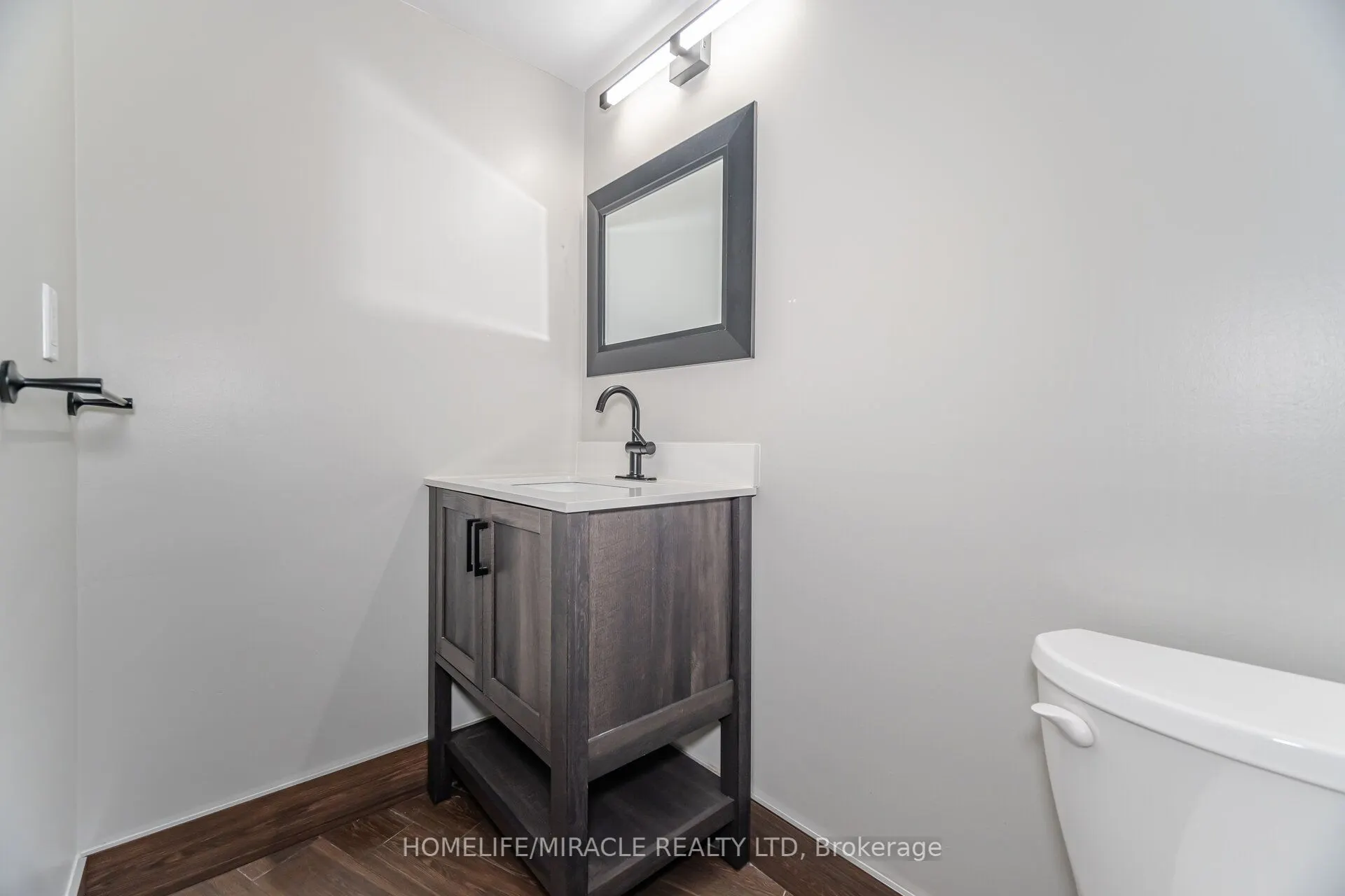 234 Albion Road, #1408