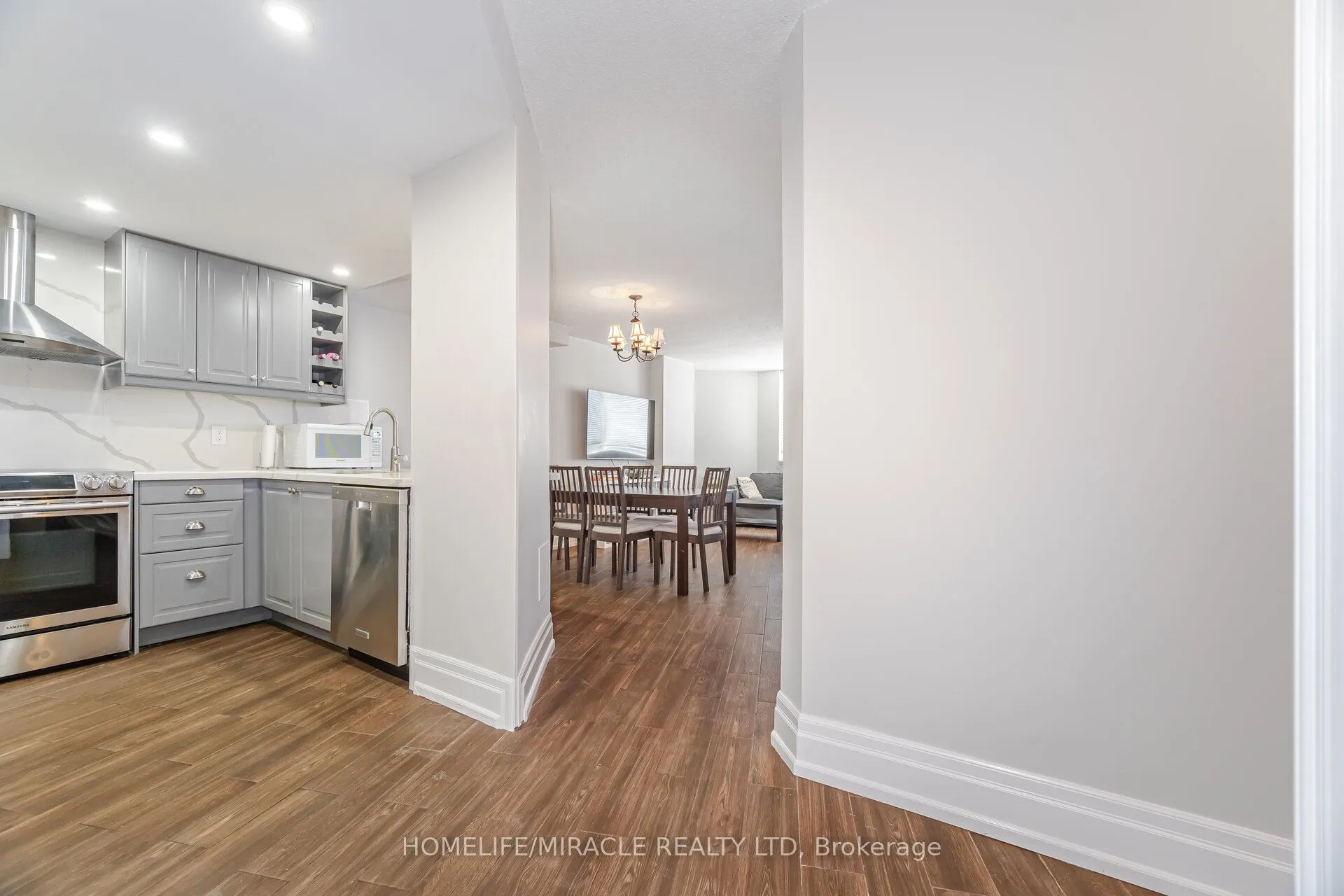 234 Albion Road, #1408