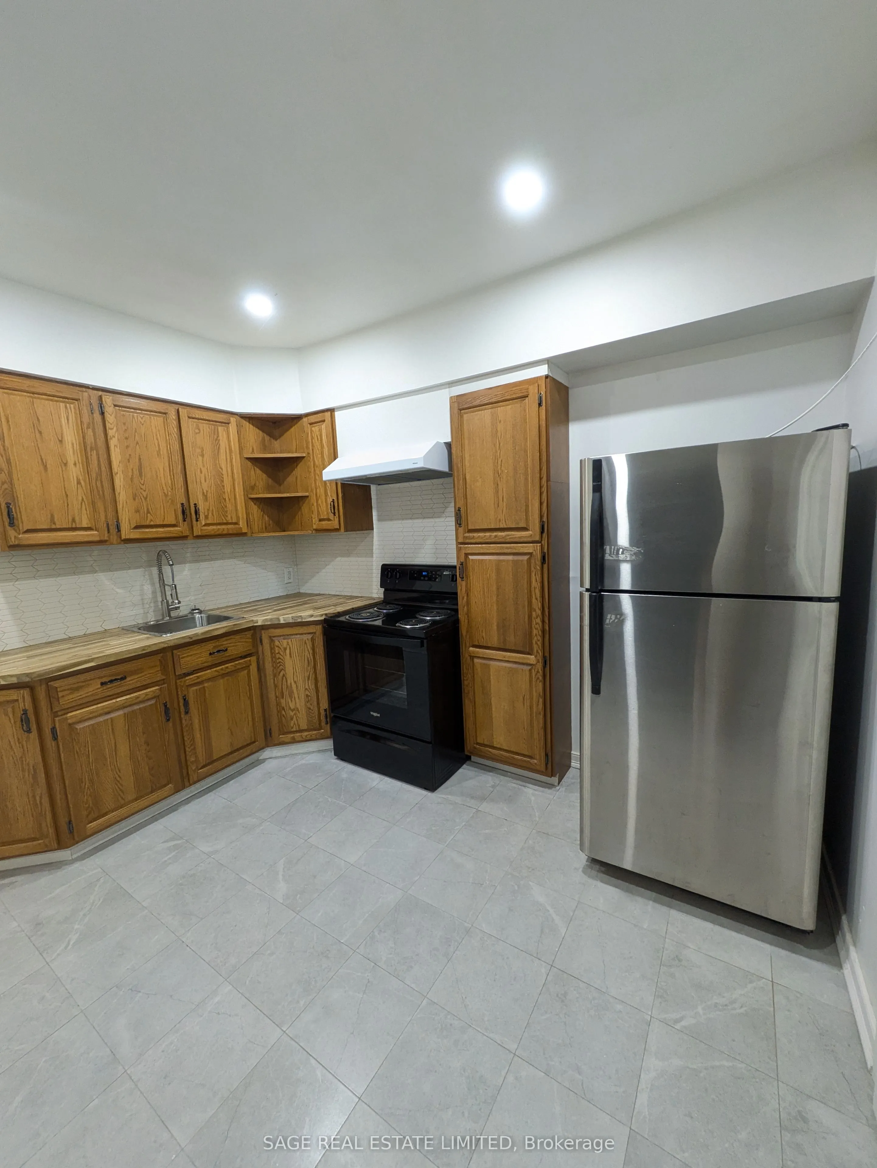 1865 Davenport Road, #3