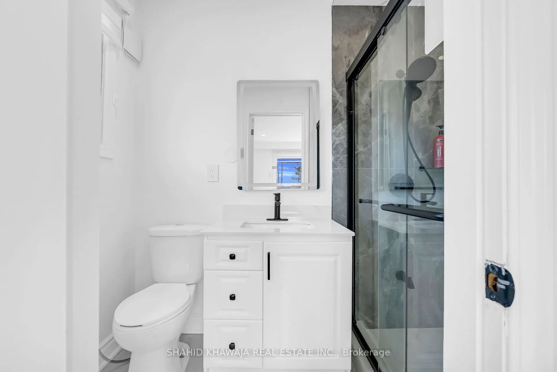 3432 Glorene Court