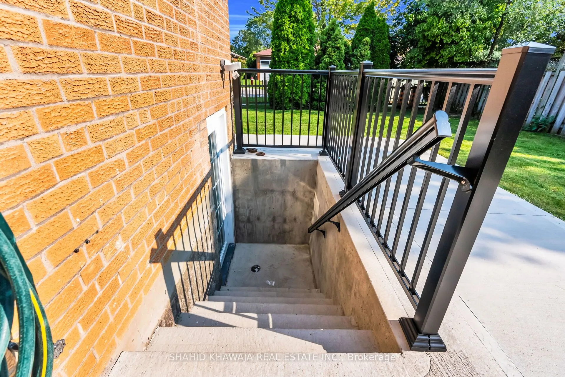 3432 Glorene Court