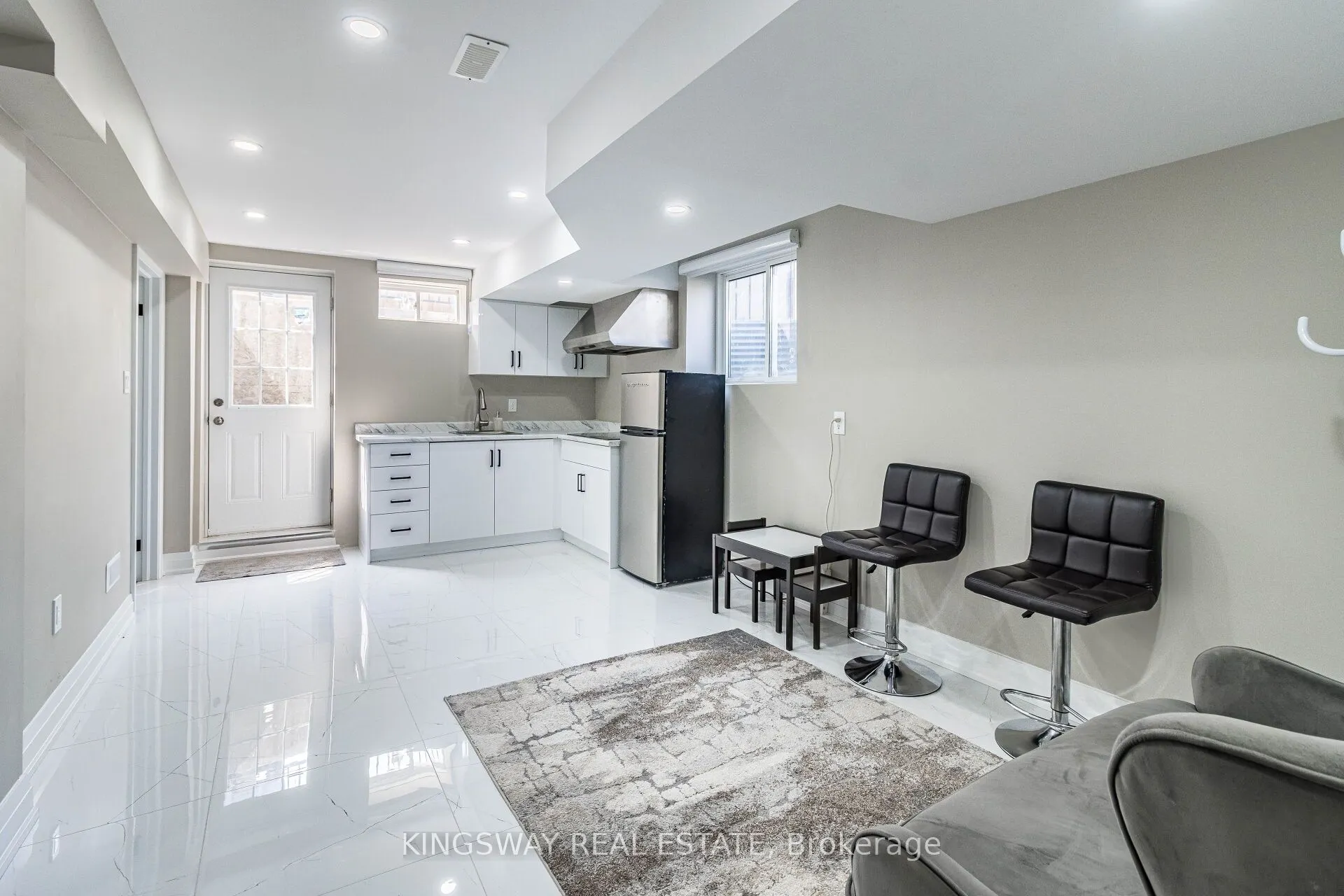 166 Bronson Terrace