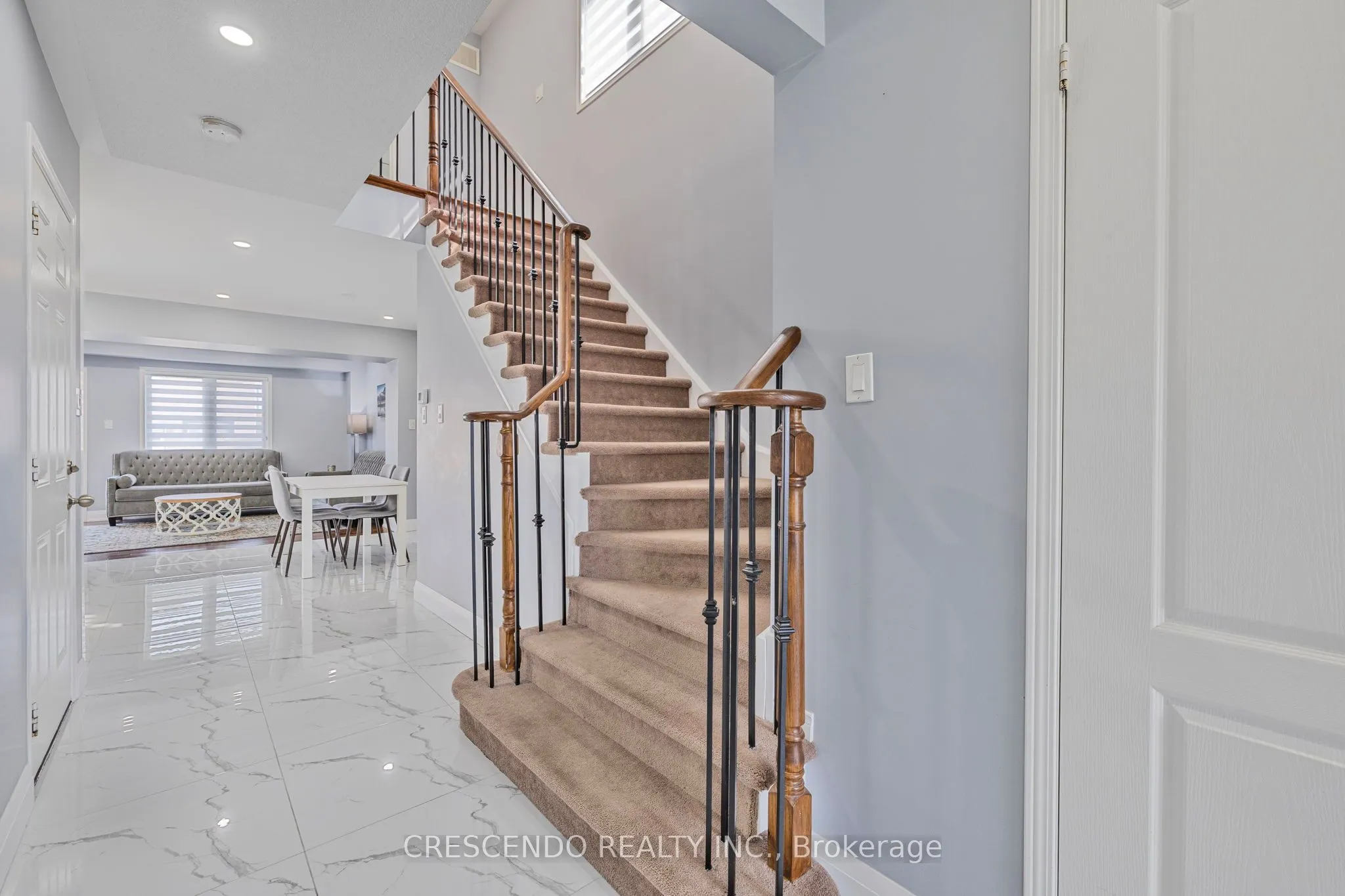 42 Napoleon Crescent