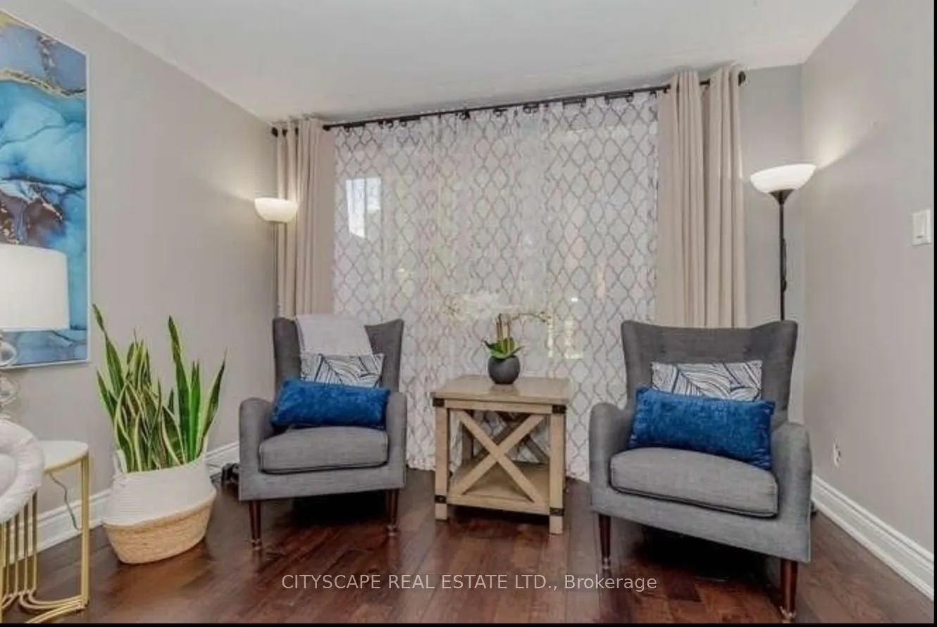 152 Kenwood Avenue, #50