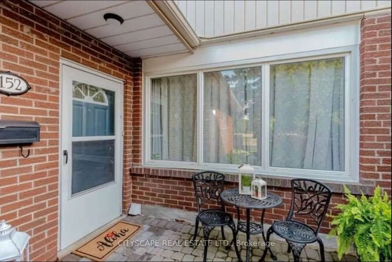 152 Kenwood Avenue, #50