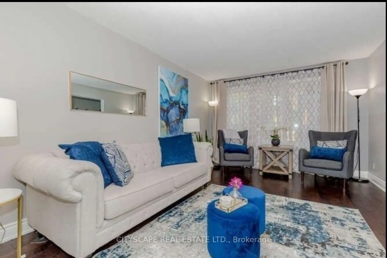 152 Kenwood Avenue, #50