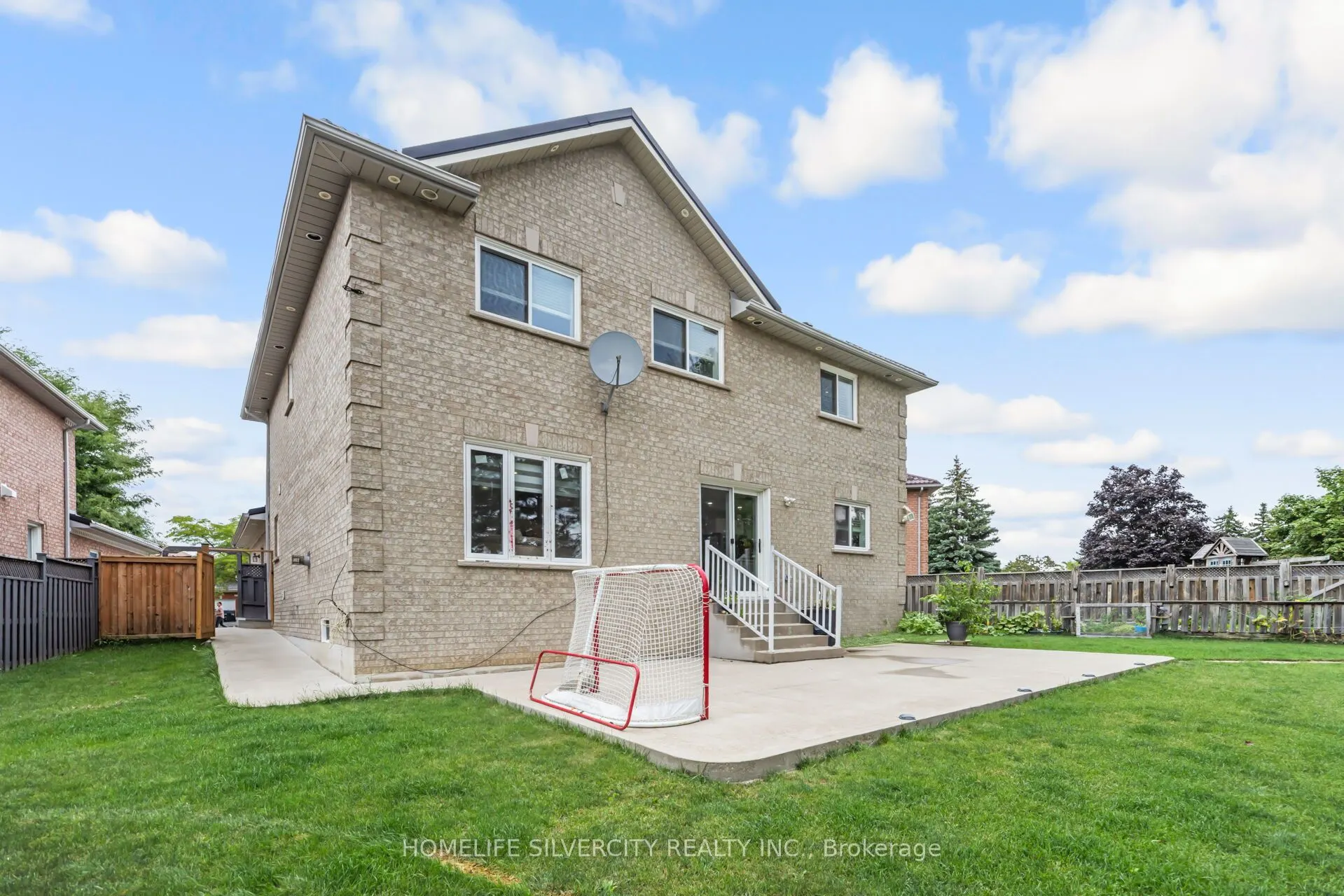 17 Siesta Court