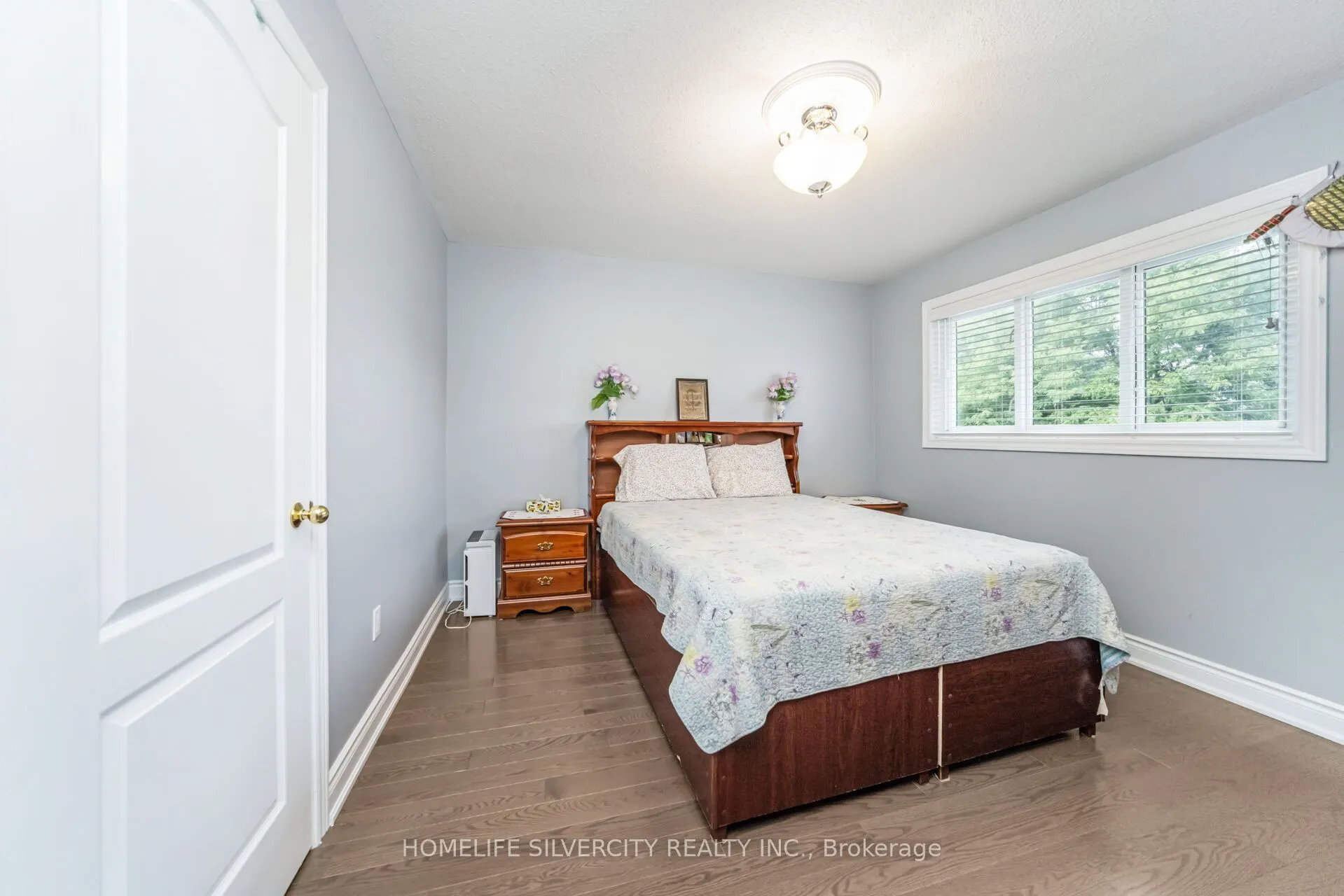 17 Siesta Court